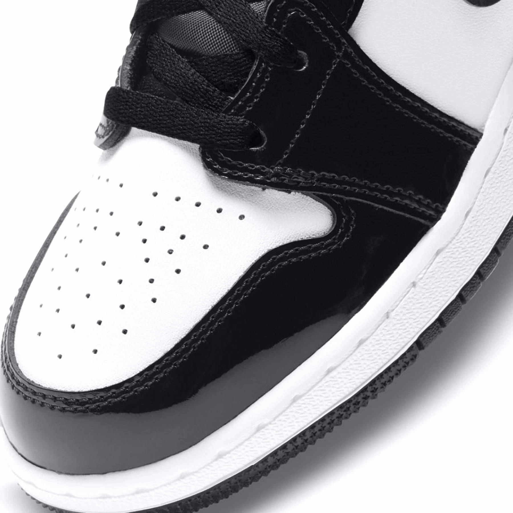 Air Jordan 1 Mid SE All star 2021 Weekend Black Air Jordan 1 vintage style sneakers