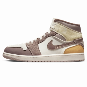 Air Jordan 1 Mid SE Craft 'Inside Out - Taupe Haze' Air Jordan 1 Mid versatile shoes for daily wear