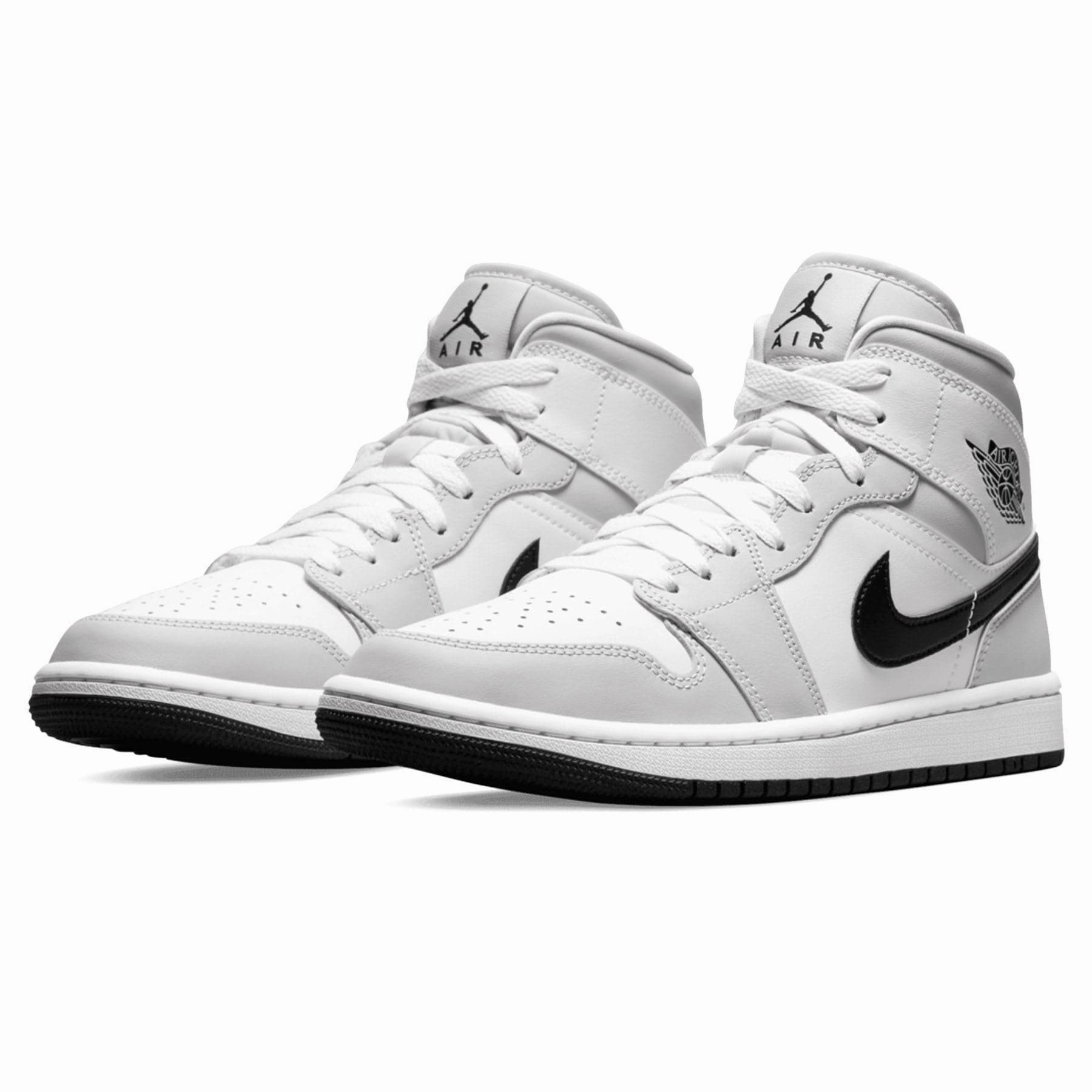 Air Jordan 1 Mid Wmns 'Light Smoke Grey' Air Jordan 1 Mid streetwear shoes