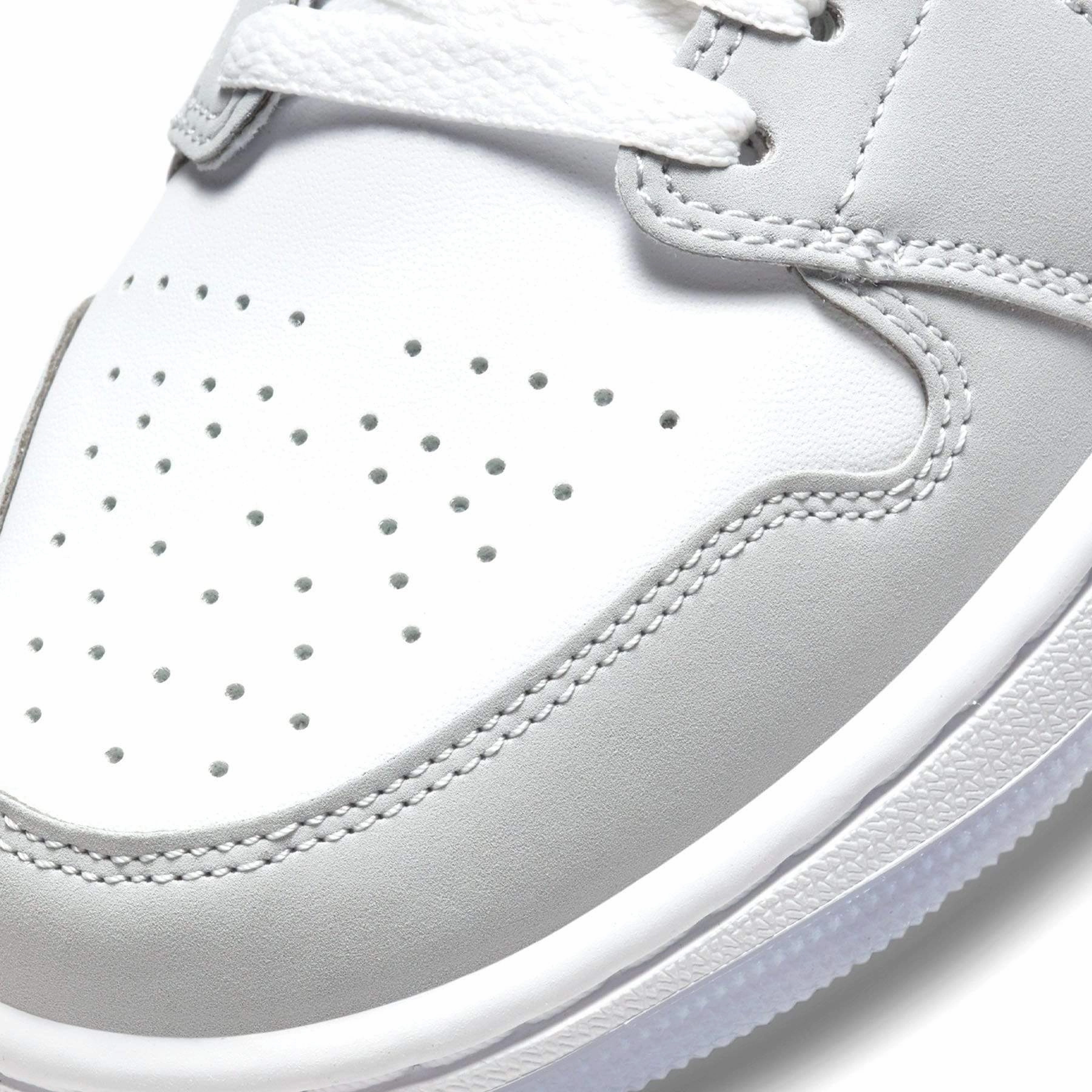 Air Jordan 1 Mid Wmns 'White Wolf Grey' Air Jordan 1 Mid streetwear shoes
