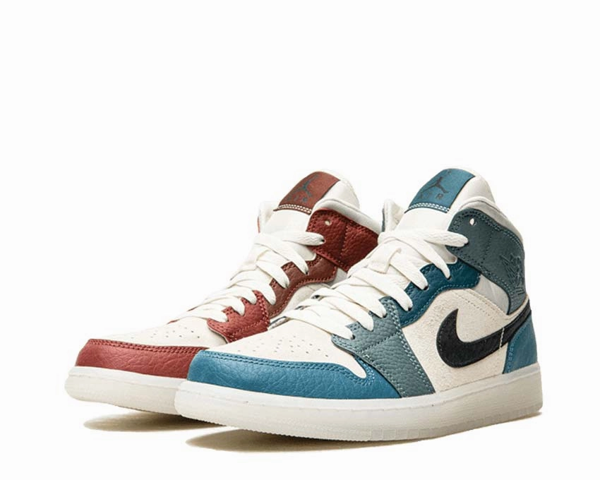 Air Jordan 1 Mid Womens performance trainers