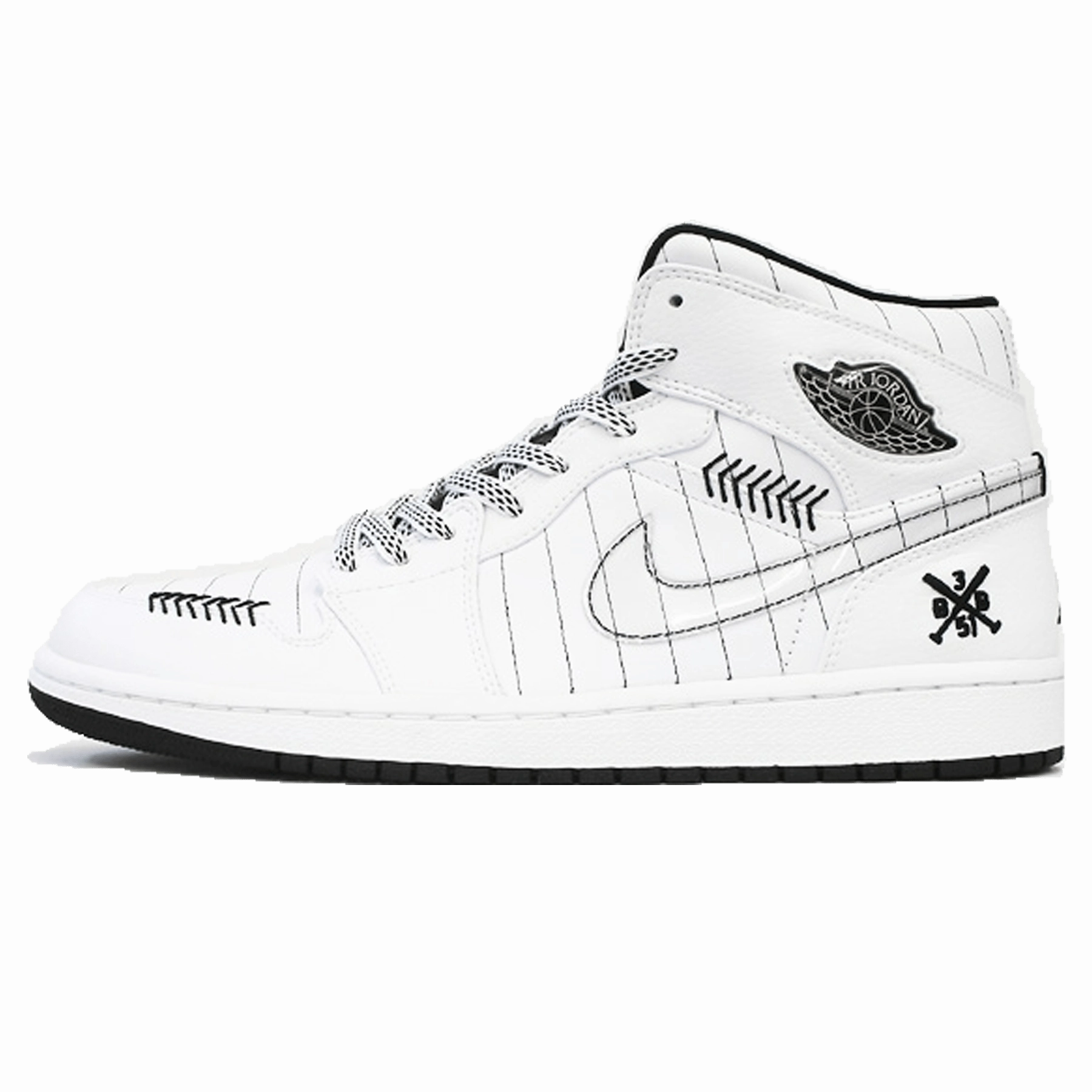 Air Jordan 1 Retro 'Barons - Home' Air Jordan 1 High classic sneakers with premium finish