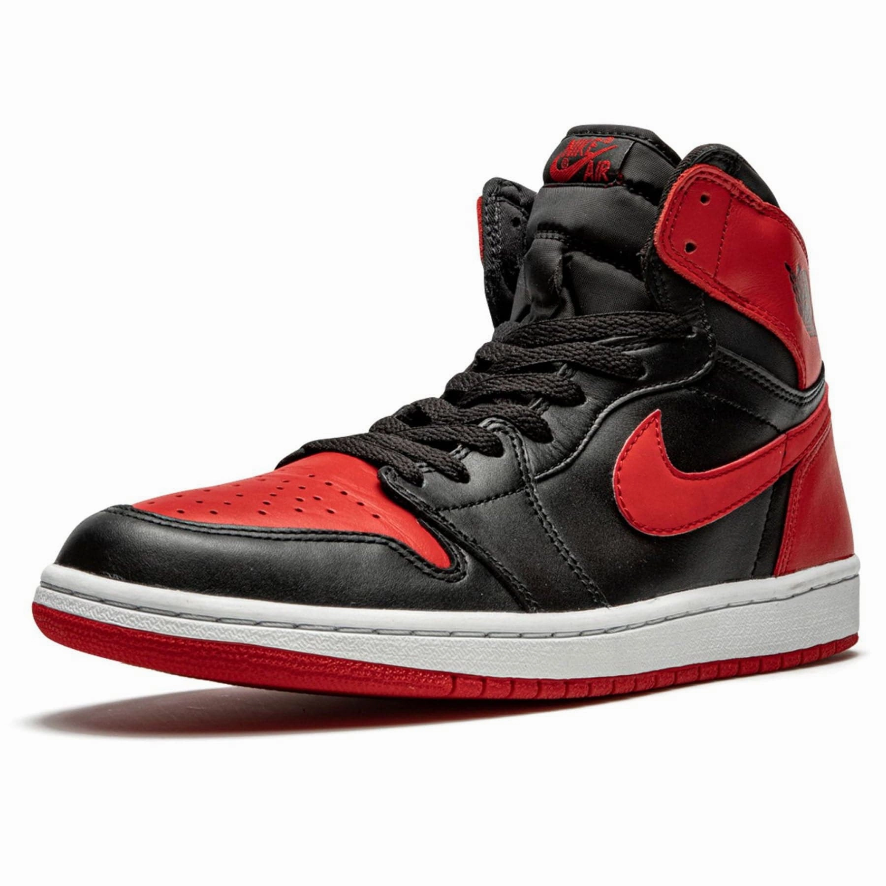 Air Jordan 1 Retro 'Bred' 2001 Air Jordan 1 High OG shoes