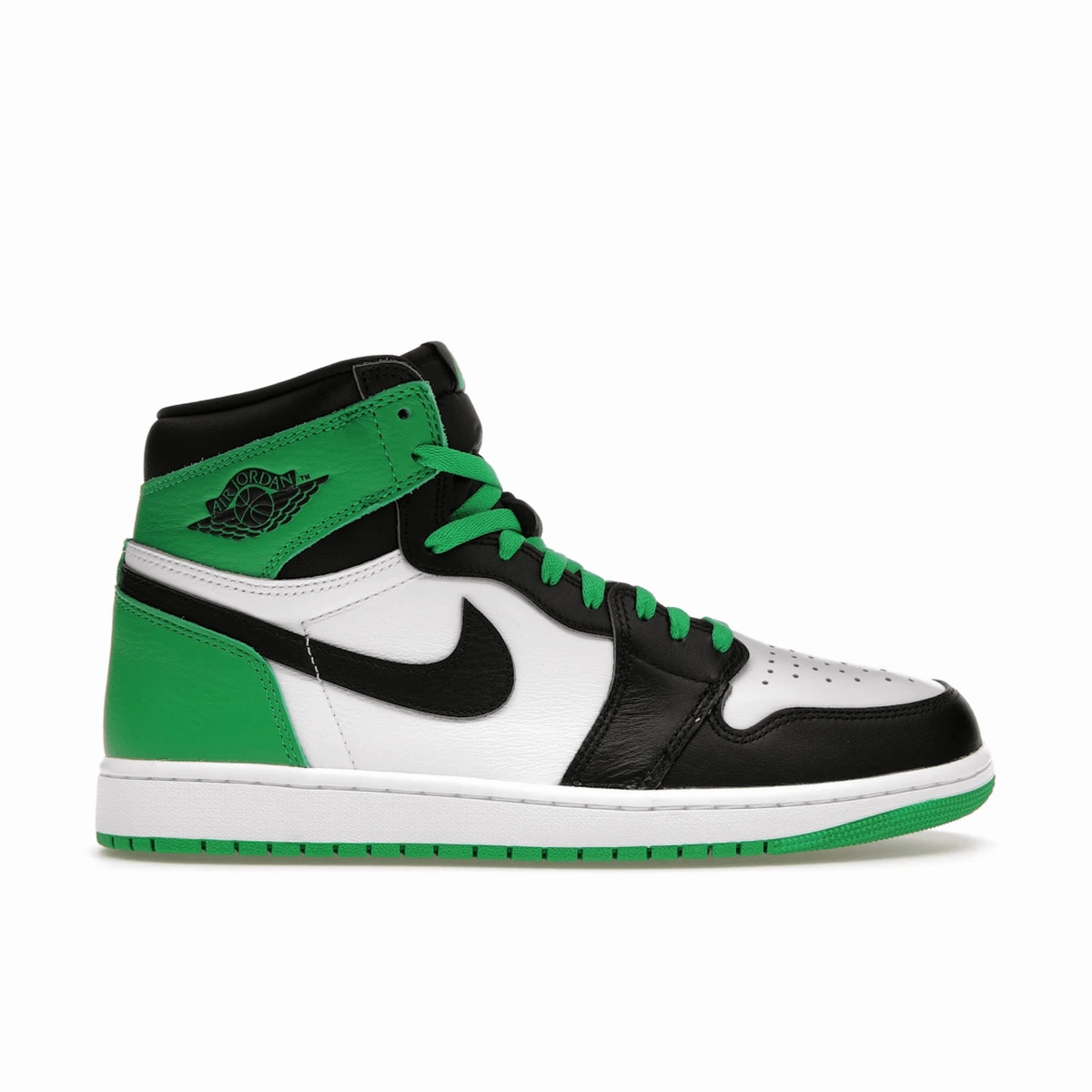 Air Jordan 1 Retro High AND Lucky Green Air Jordan 1 High OG basketball sneakers