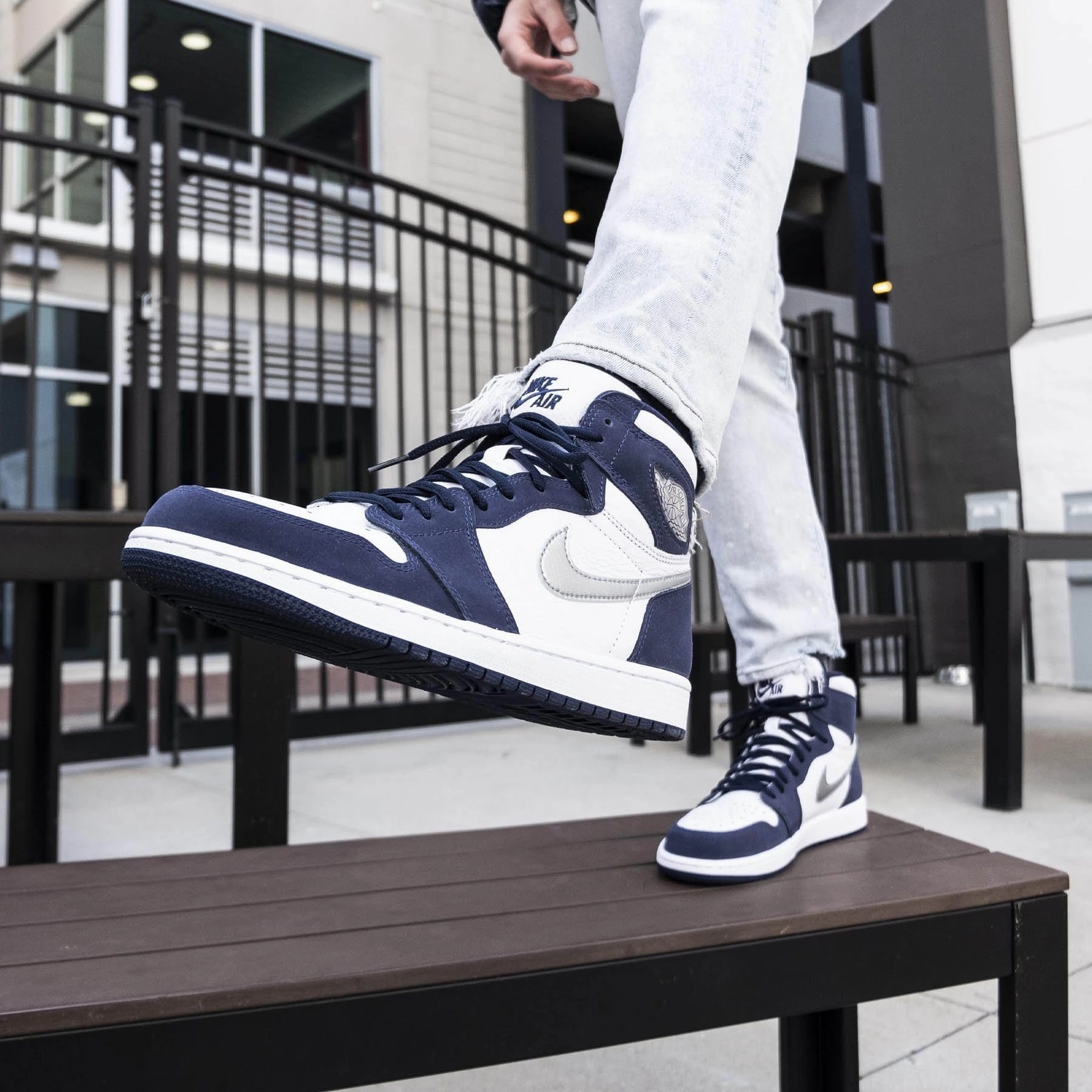 Air Jordan 1 Retro High co.JP 'Midnight Navy' 2020 Air Jordan 1 High OG shoes