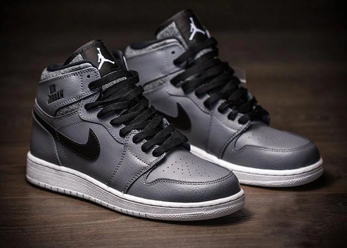 Air Jordan 1 Retro High GS Air Jordan 1 High OG shoes