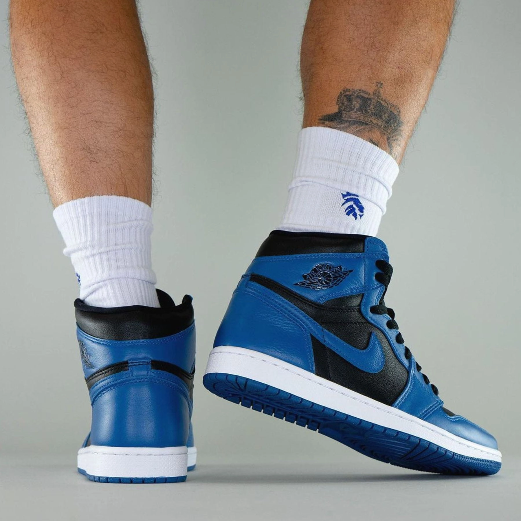 Air Jordan 1 Retro High OG 'Dark Marina Blue' Air Jordan 1 vintage style sneakers
