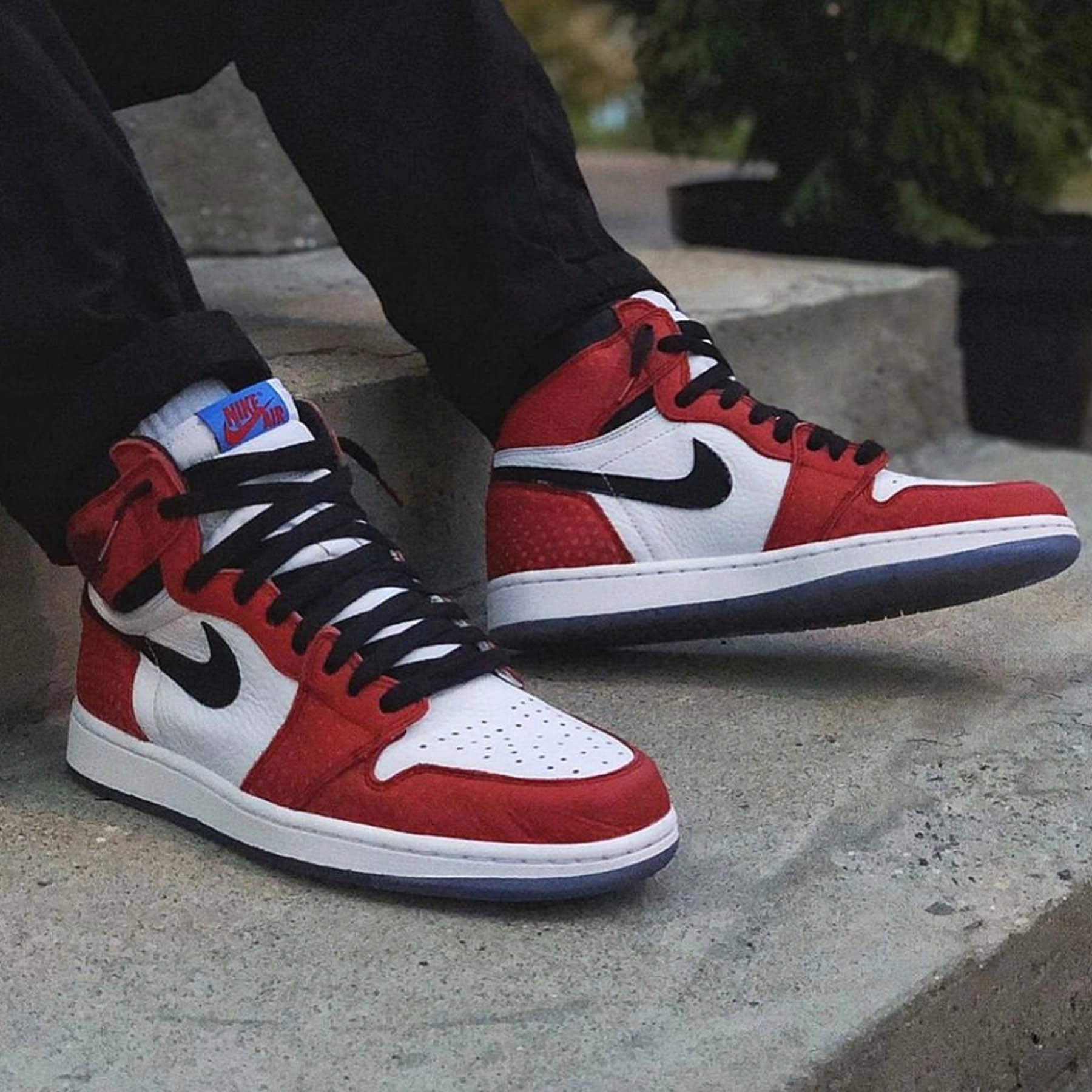 Air Jordan 1 Retro High OG 'Origin Story' Air Jordan 1 High OG shoes