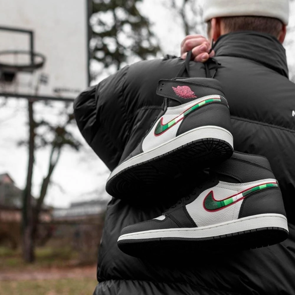 Air Jordan 1 Retro High OG A Star Is Born Air Jordan 1 High OG shoes