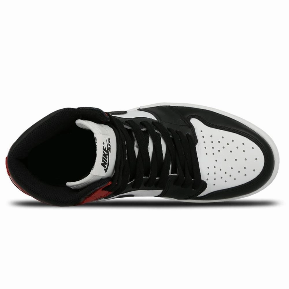 Air Jordan 1 Retro High OG Black Toe Air Jordan 1 vintage style sneakers