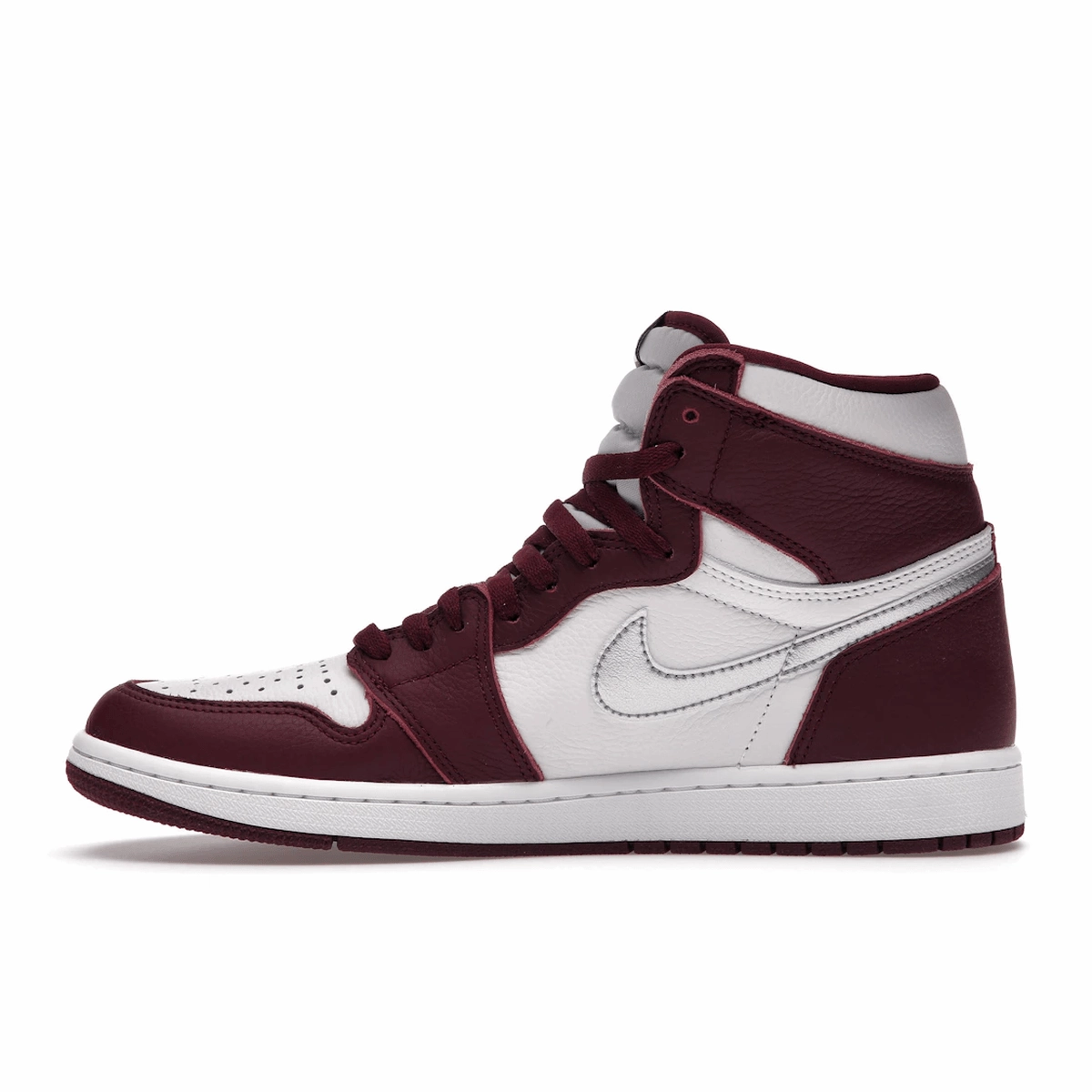 Air Jordan 1 Retro High OG Bordeaux High-cut throwback trainers