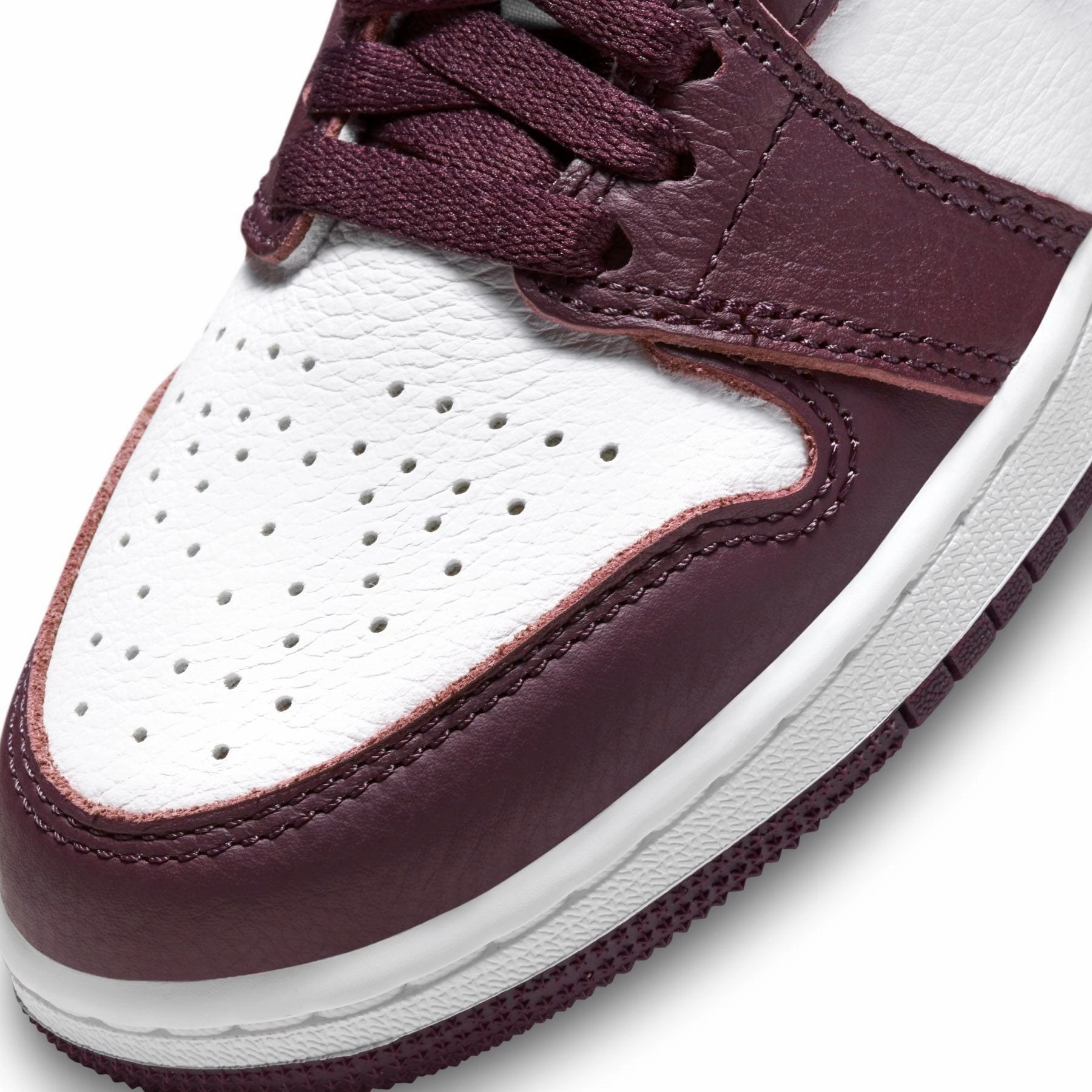 Air Jordan 1 Retro High OG GS 'Bordeaux' Air Jordan 1 High OG shoes