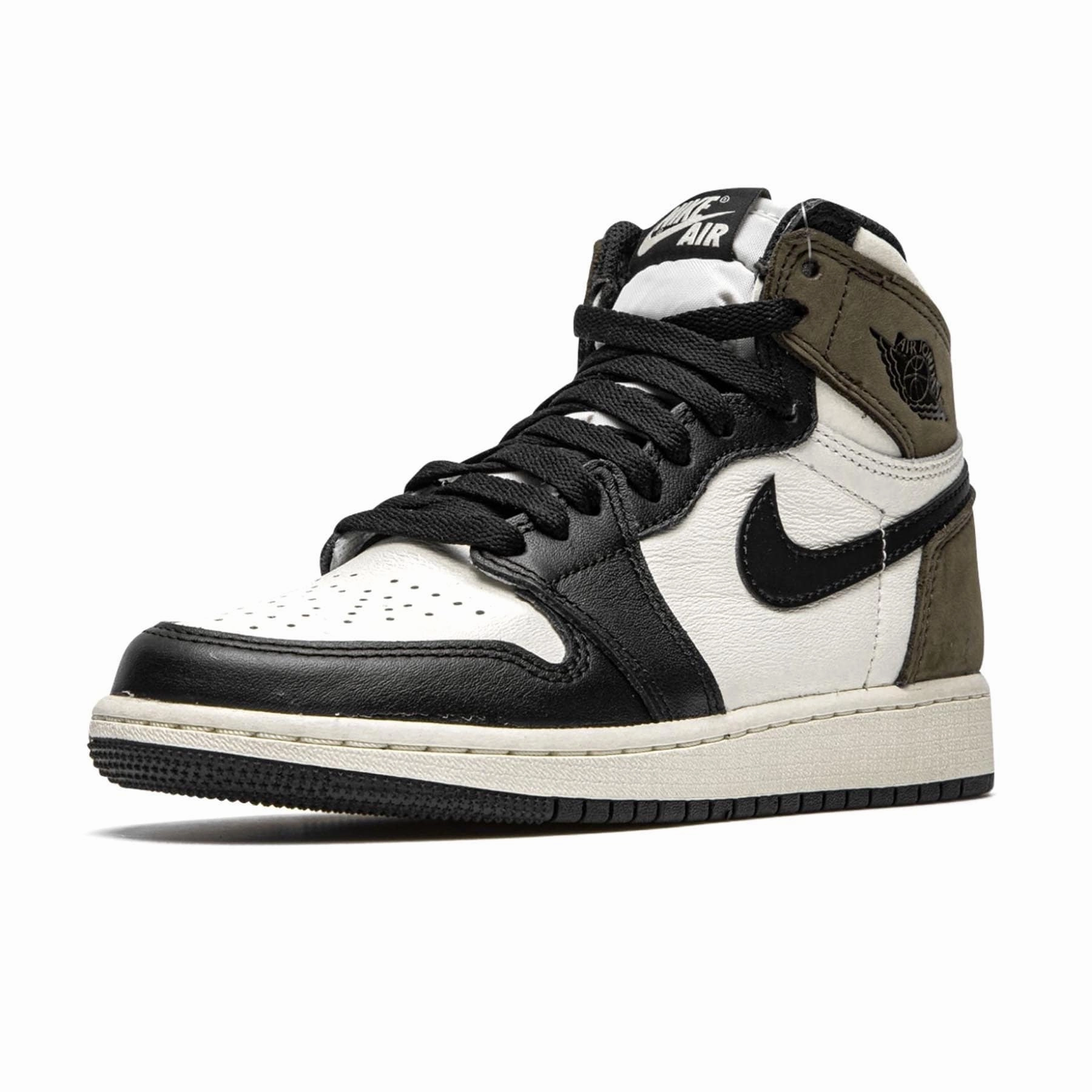 Air Jordan 1 Retro High OG GS 'Dark Mocha' Air Jordan 1 High OG shoes