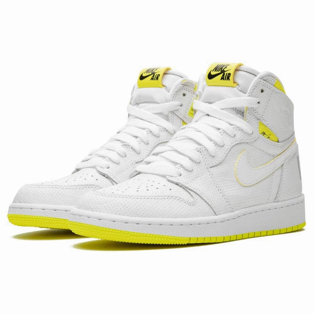 Air Jordan 1 Retro High OG GS 'First Class Flight' Air Jordan 1 vintage style sneakers