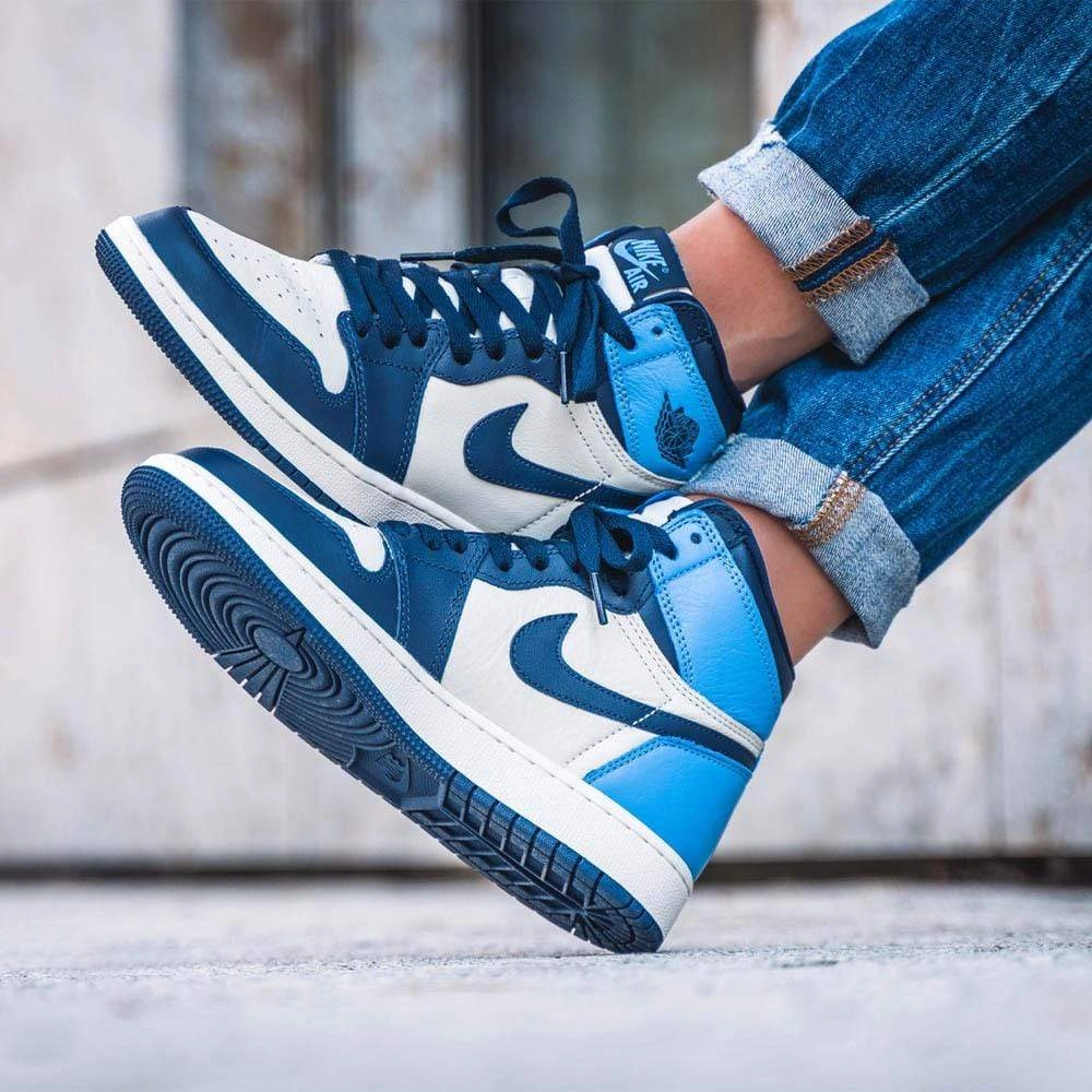 Air Jordan 1 Retro High OG GS 'Obsidian' Air Jordan 1 High OG shoes