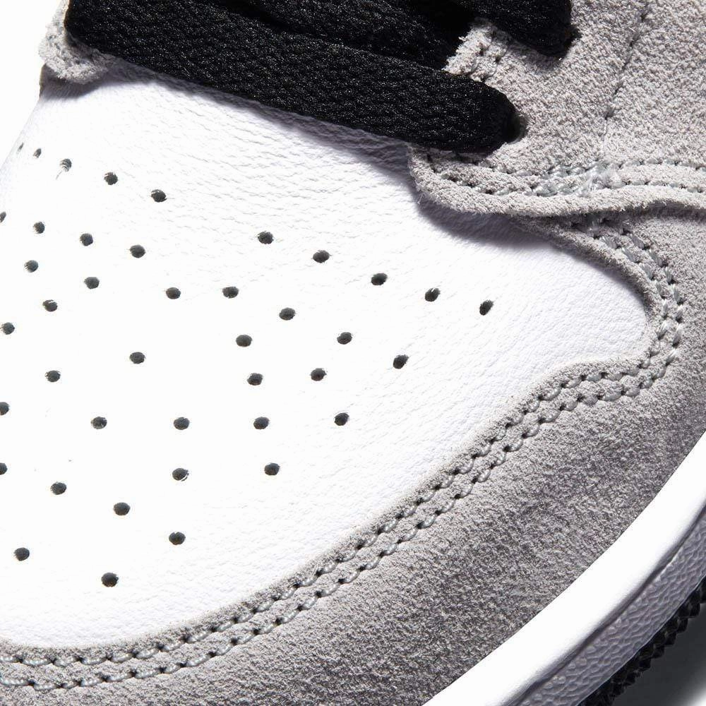 Air Jordan 1 Retro High OG GS 'Smoke Grey' Air Jordan 1 High OG shoes