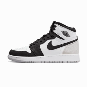 Air Jordan 1 Retro High OG GS 'Stage Haze' Air Jordan 1 High classic sneakers with premium finish