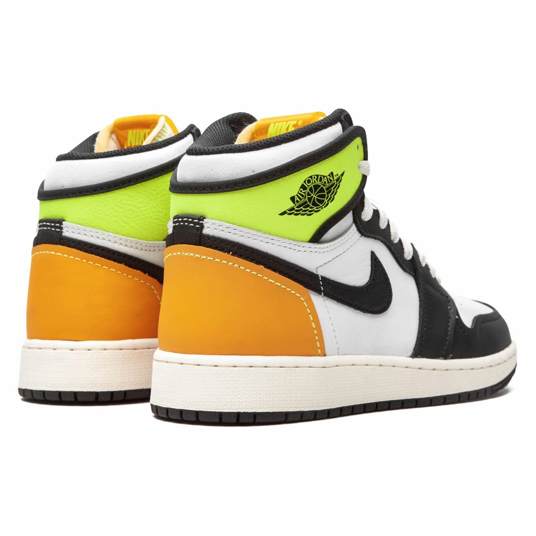 Air Jordan 1 Retro High OG GS 'Volt Gold' Air Jordan 1 vintage style sneakers
