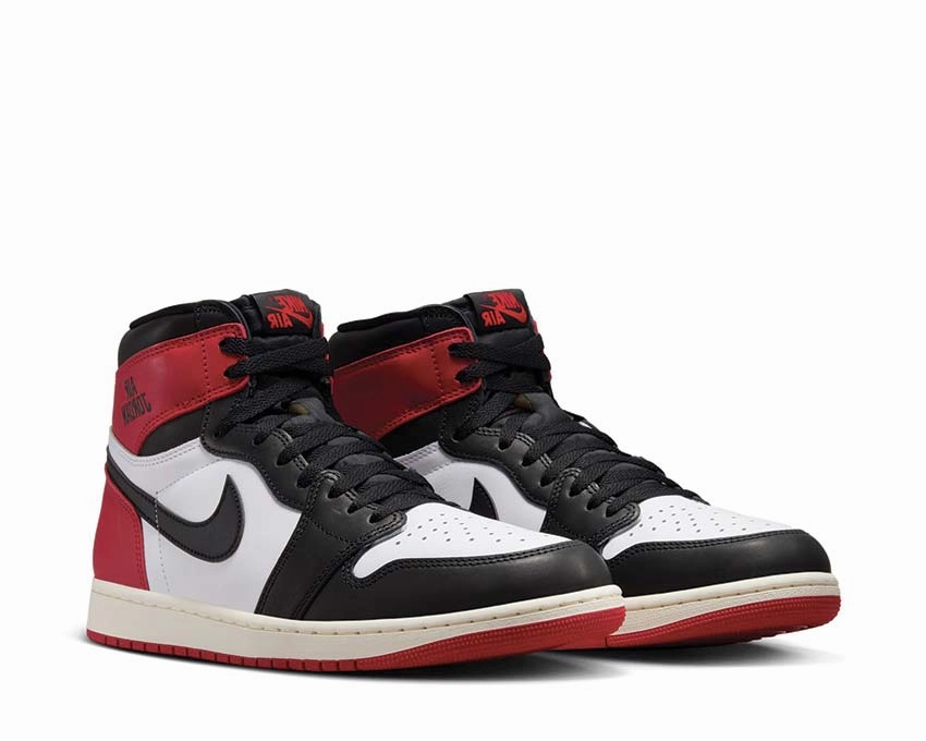 Air Jordan 1 Retro High OG "Black Toe" Mens court performance shoes