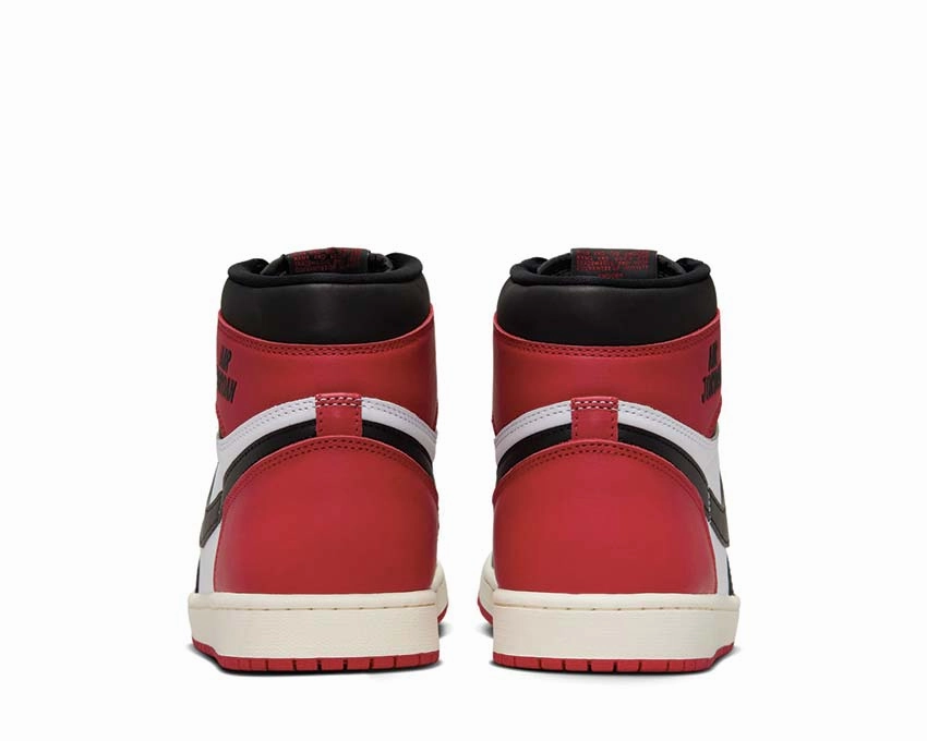 Air Jordan 1 Retro High OG "Black Toe" Mens court performance shoes