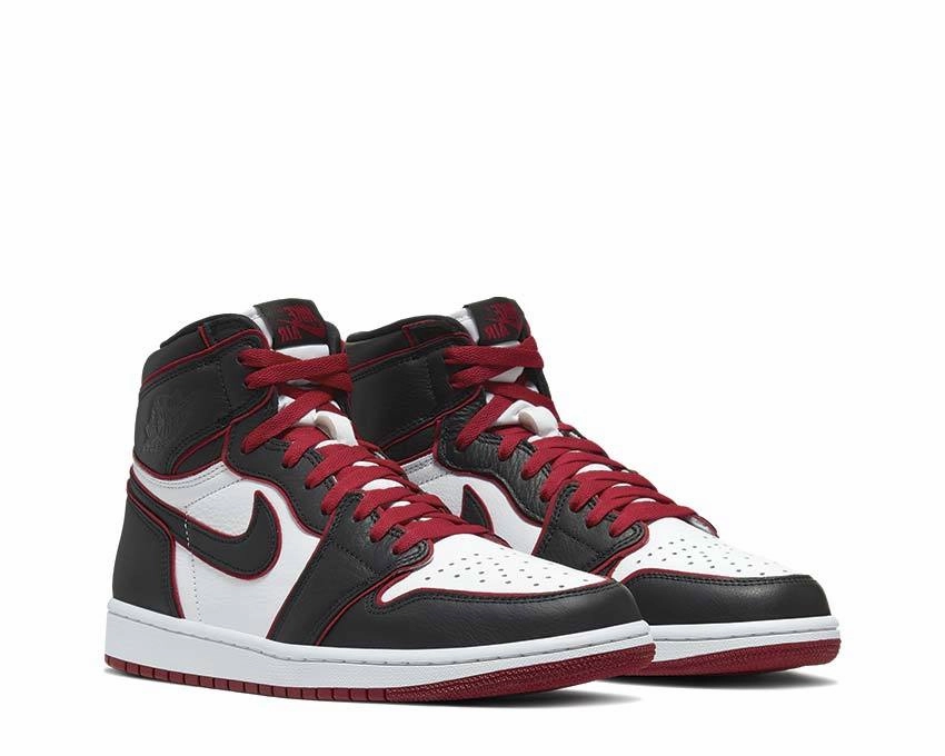 Air Jordan 1 Retro High OG "Bloodlines" Mens court performance shoes