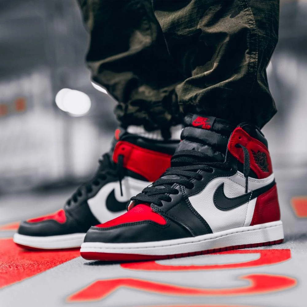 Air Jordan 1 Retro High OG "Bred Toe" Air Jordan 1 High OG shoes