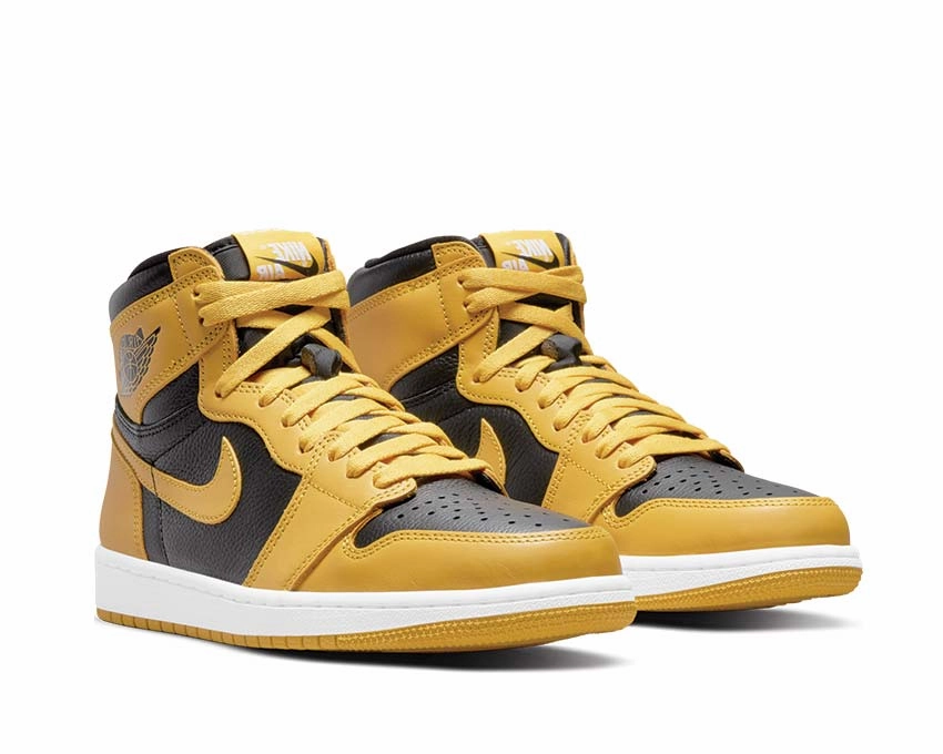 Air Jordan 1 Retro High OG Womens performance trainers