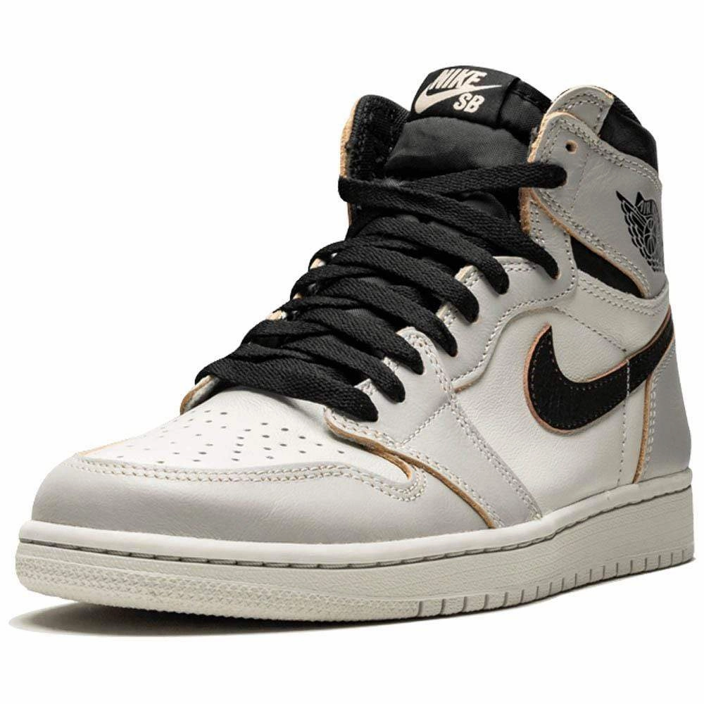 Air Jordan 1 Retro High SB 'NYC to Paris' Air Jordan 1 vintage style sneakers