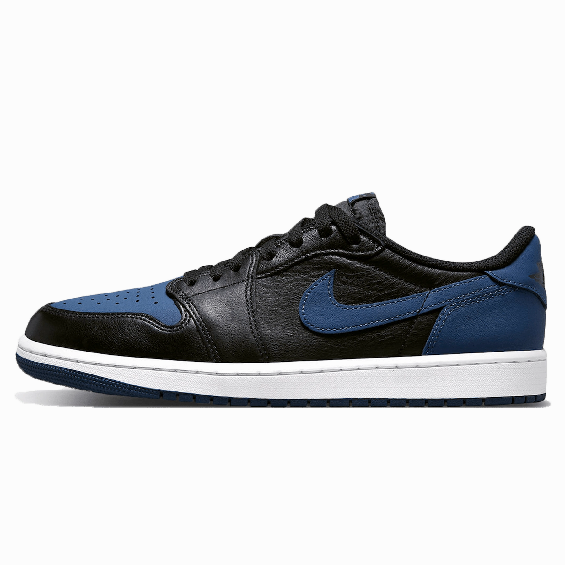Air Jordan 1 Retro Low OG 'Mystic Navy' Air Jordan 1 Low sneakers perfect for casual outfits