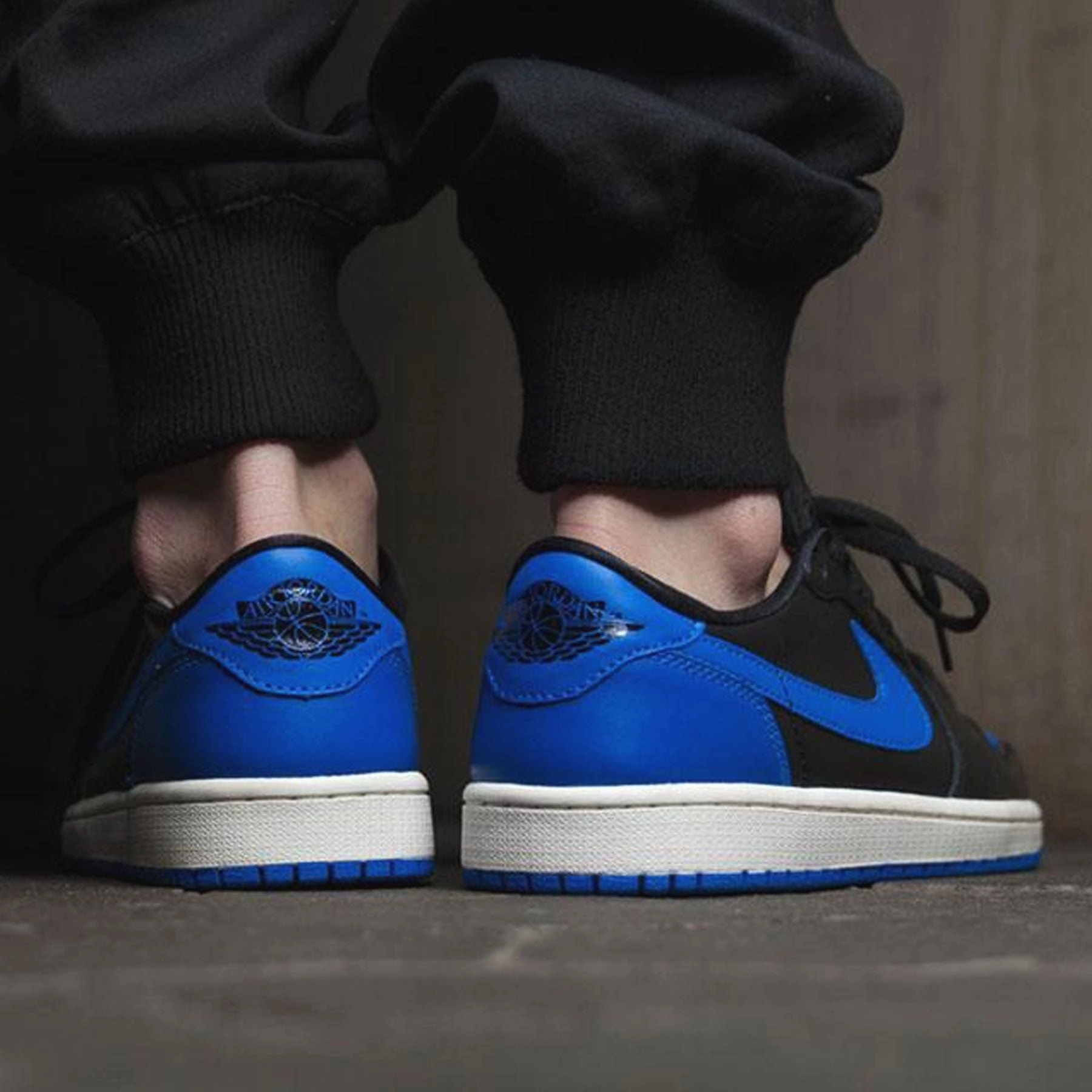 Air Jordan 1 Retro Low OG 'Royal' Air Jordan 1 Low lifestyle shoes