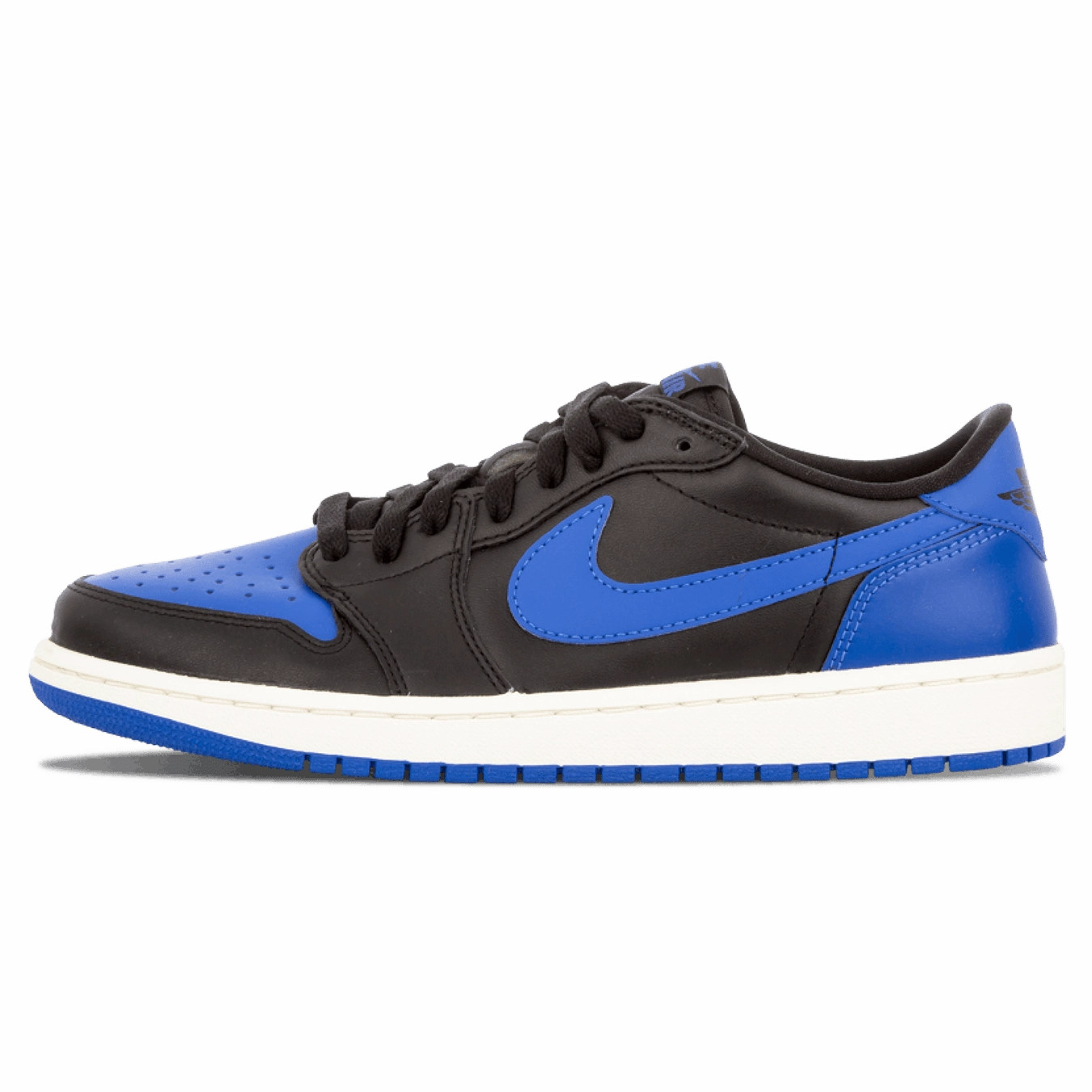Air Jordan 1 Retro Low OG 'Royal' Air Jordan 1 Low sneakers perfect for casual outfits