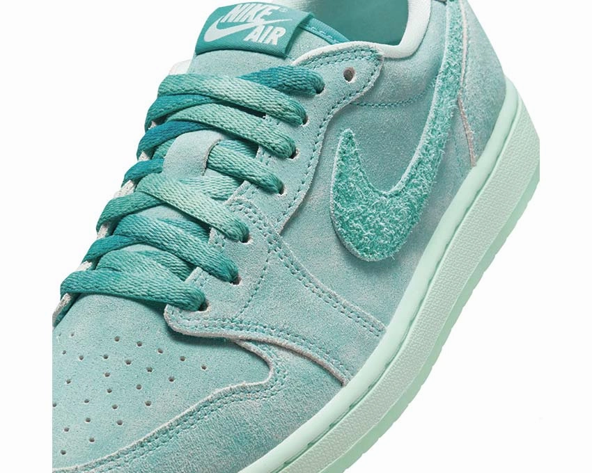 Air Jordan 1 Retro Low OG W "Washed Teal" Womens performance trainers