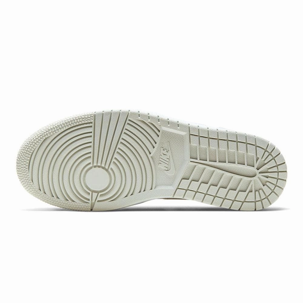 Air Jordan 1 Wmns Low 'Spruce Aura' Air Jordan 1 Low lifestyle shoes