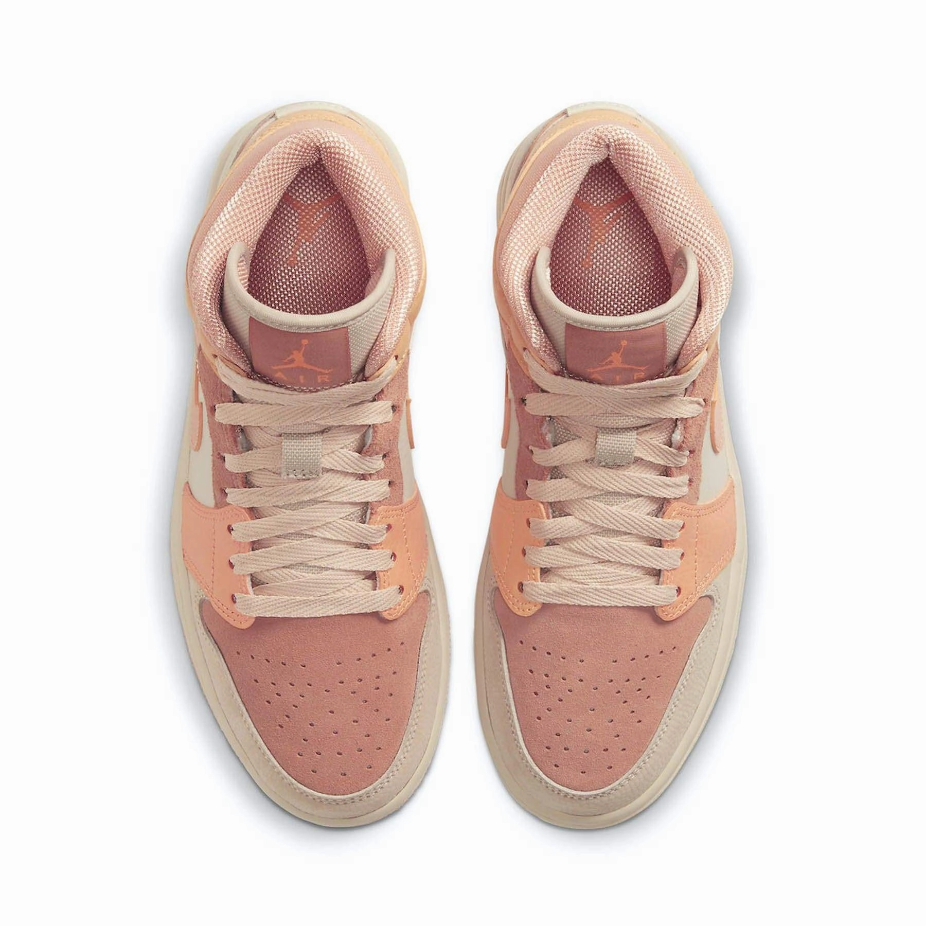 Air Jordan 1 Wmns Mid 'Apricot' Air Jordan 1 vintage style sneakers