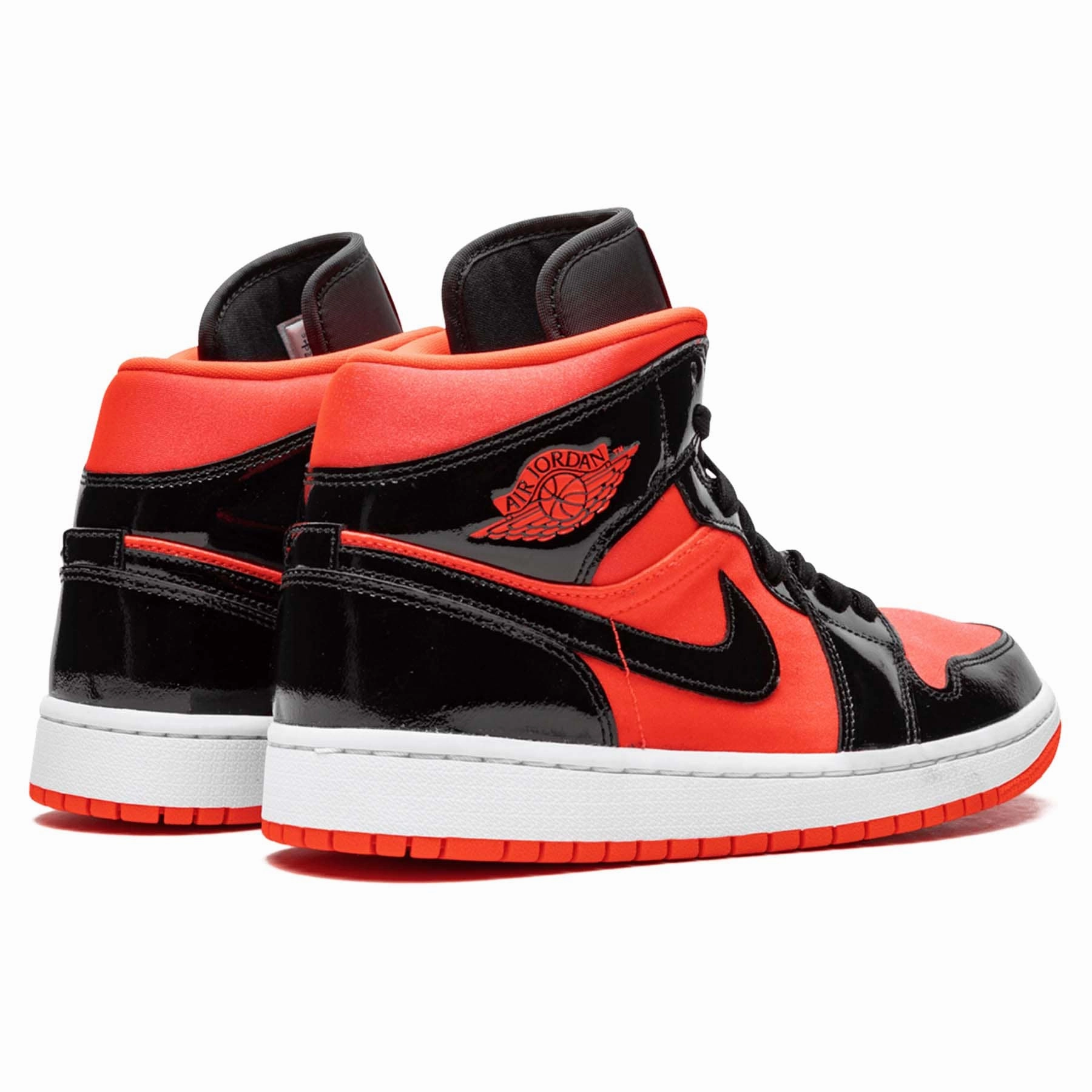 Air Jordan 1 Wmns Mid 'Hot Punch' Air Jordan 1 Mid streetwear shoes