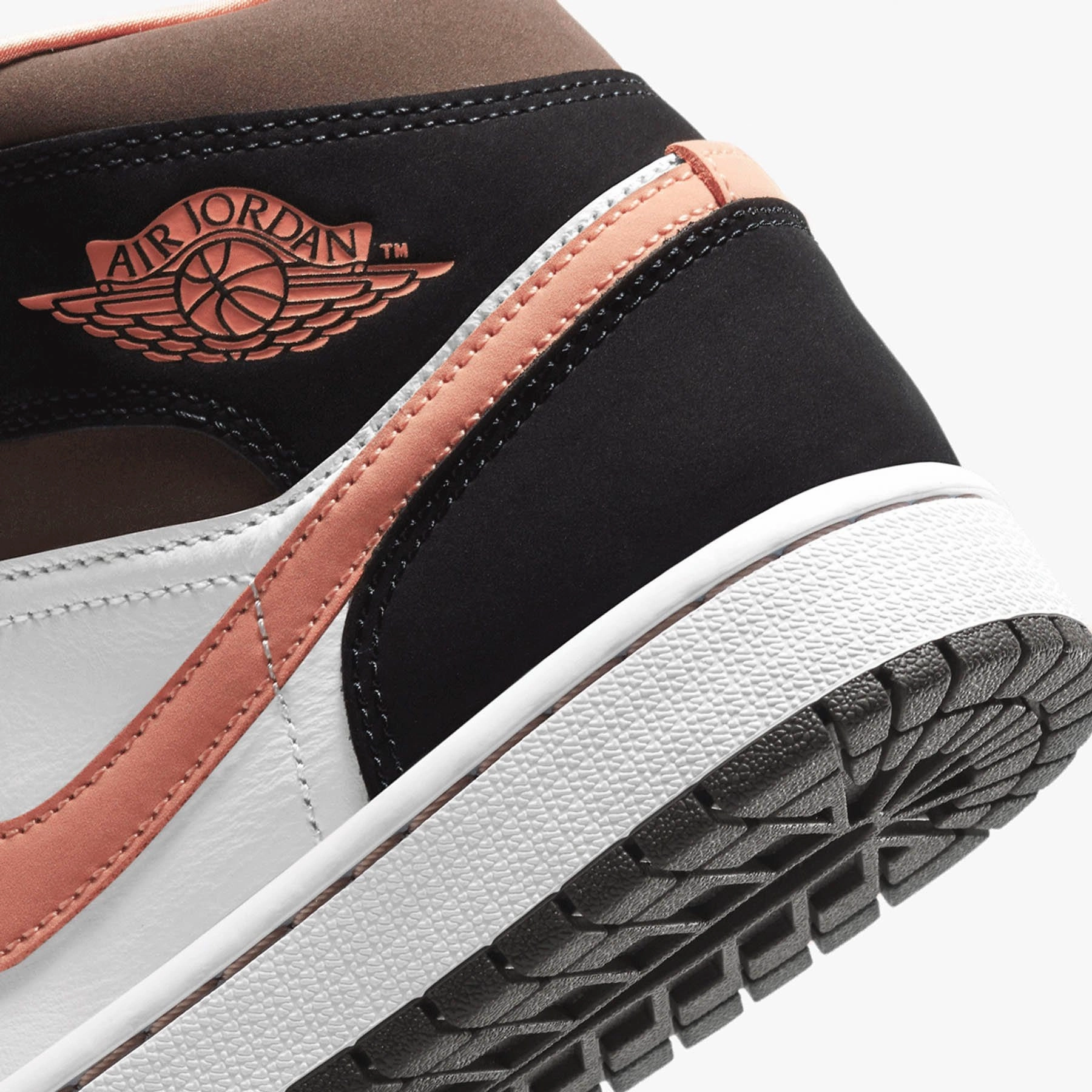 Air Jordan 1 Wmns Mid SE 'Peach Mocha' Air Jordan 1 Mid streetwear shoes