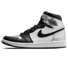 Air Jordan 1 Wmns Retro High OG 'Silver Toe' Air Jordan 1 timeless sneakers for Jordan fans