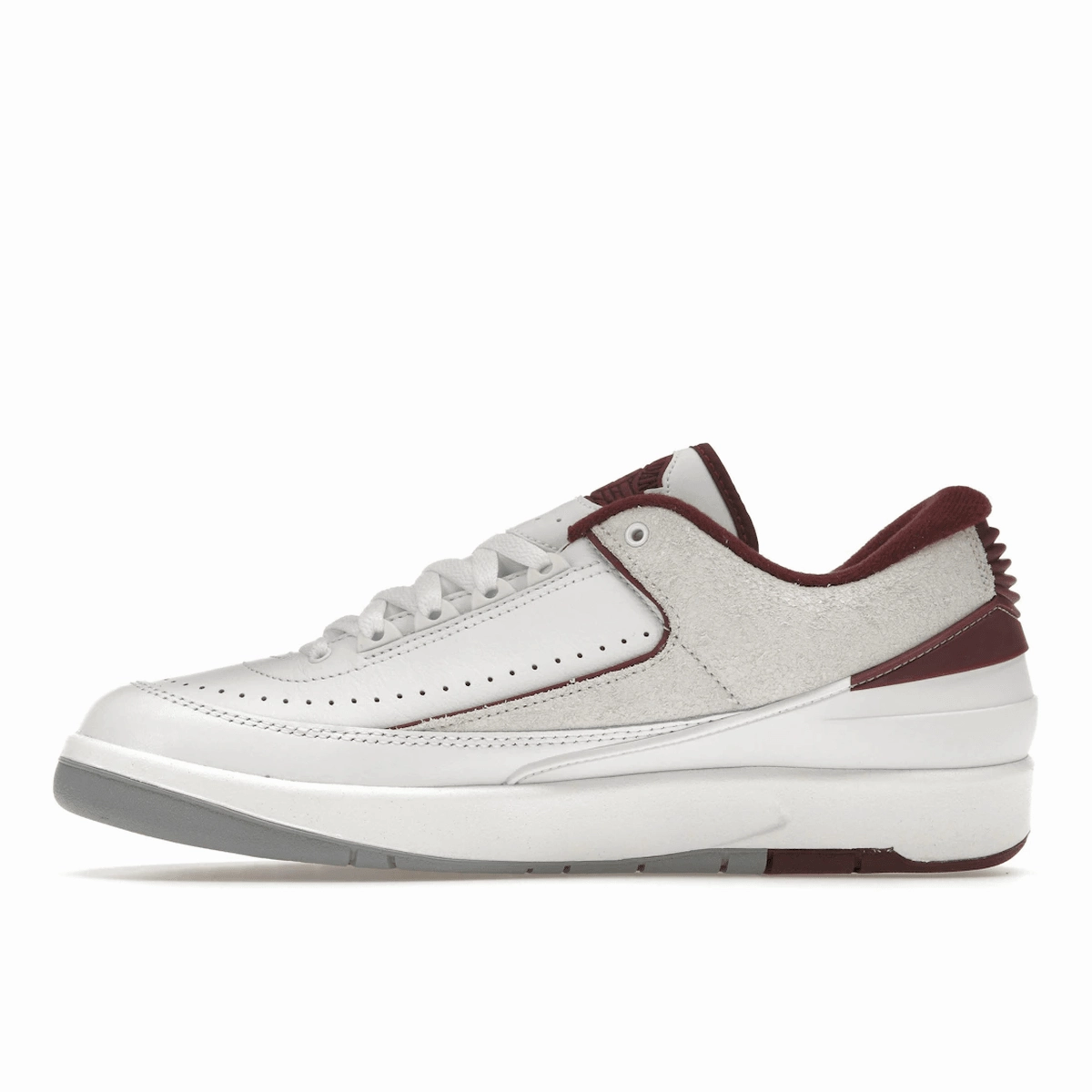 Air Jordan 2 Retro Low Cherrywood Retro reborn high-top kicks