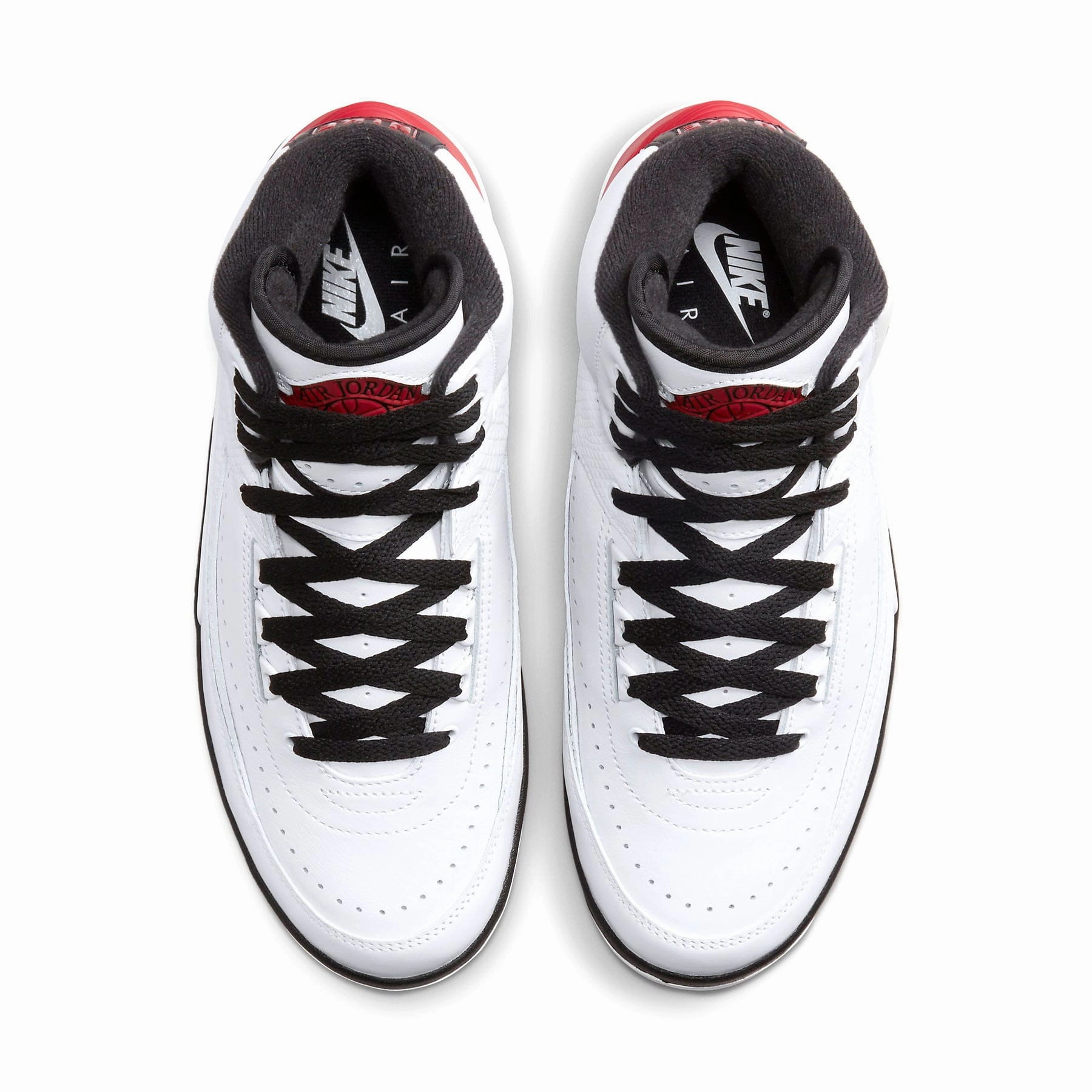 Air Jordan 2 Retro Wmns 'Chicago' 2022 Old-school athletic trainers