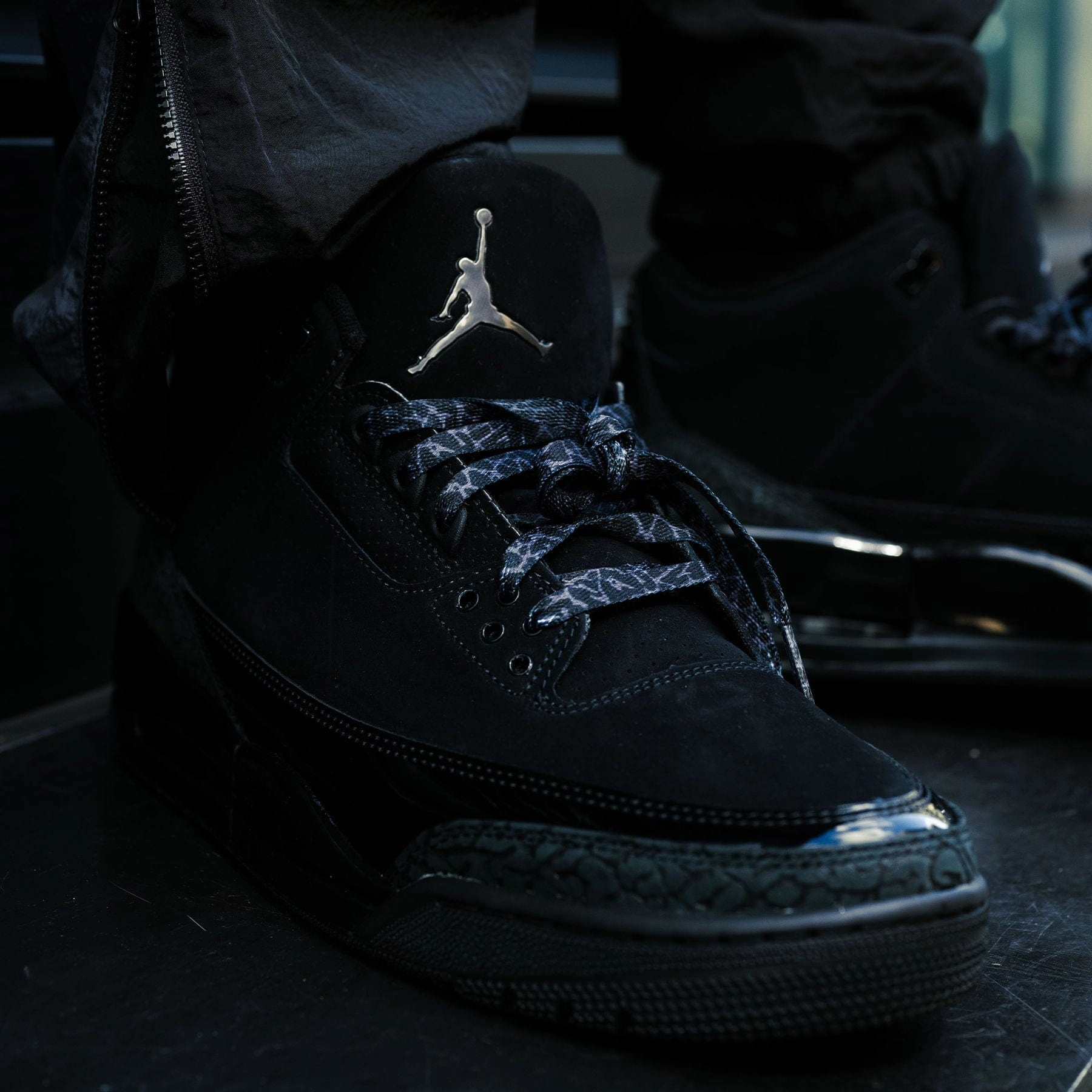 Air Jordan 3 Retro 'Black Cat' 2025 All-day support retro kicks