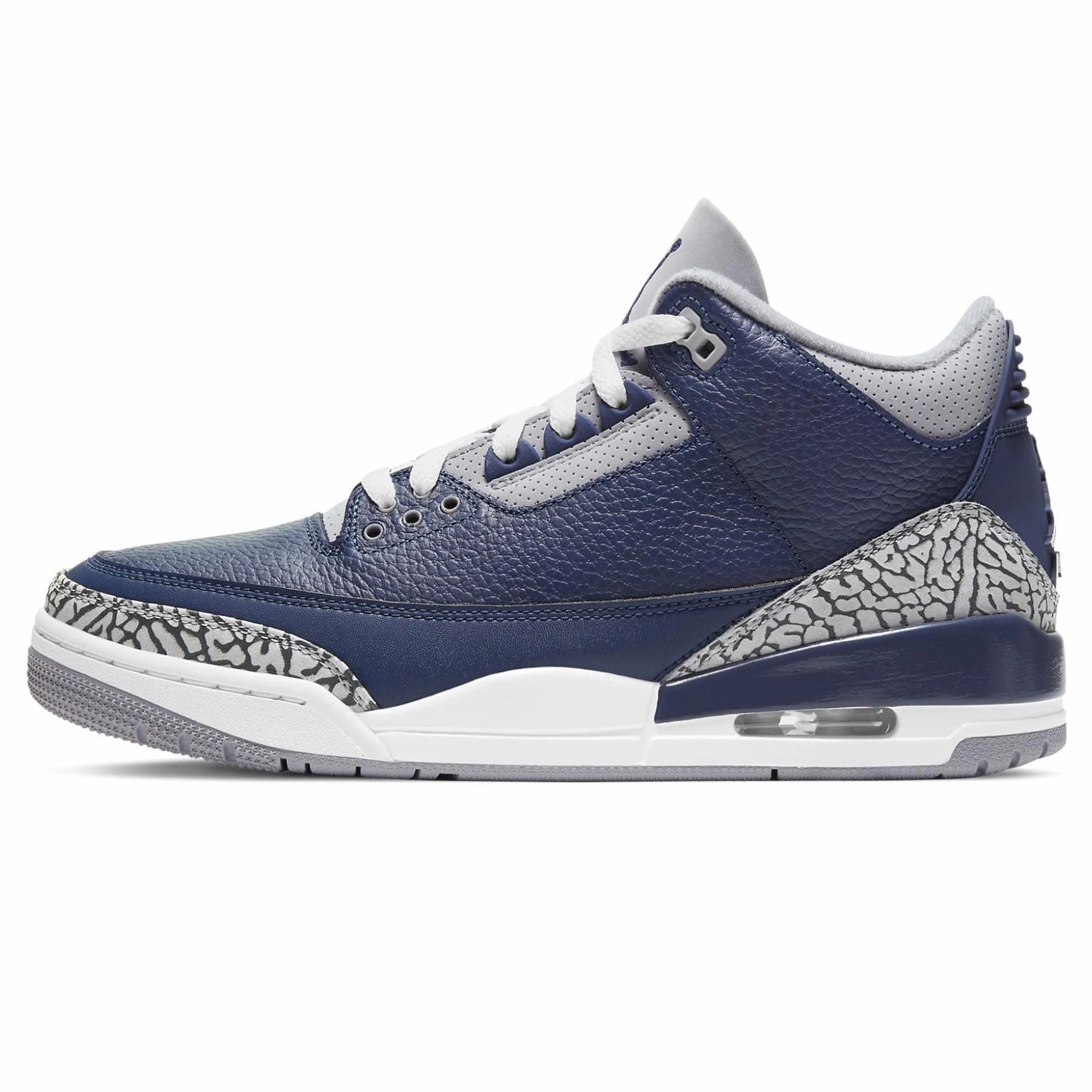 Air Jordan 3 Retro 'Georgetown' Air Jordan 3 street-ready sneakers