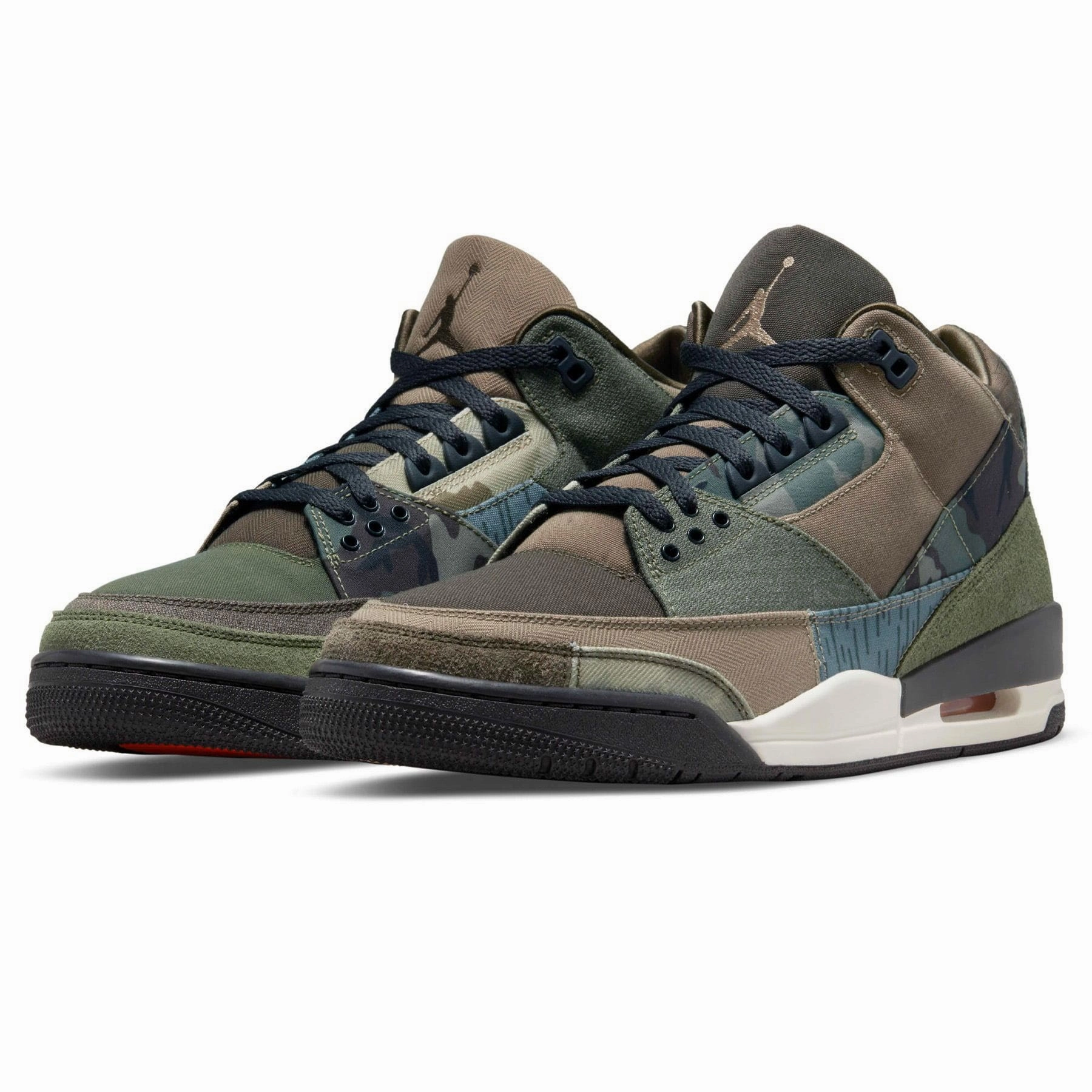 Air Jordan 3 Retro 'Patchwork' Old-school athletic trainers