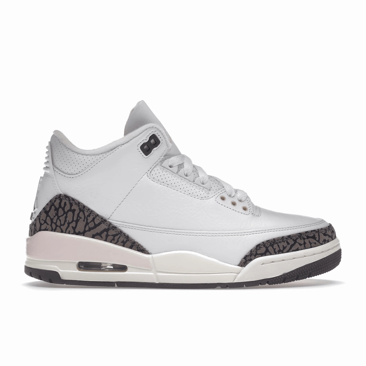 Air Jordan 3 Retro Neapolitan Dark Mocha Jordan 3 iconic throwback sneakers