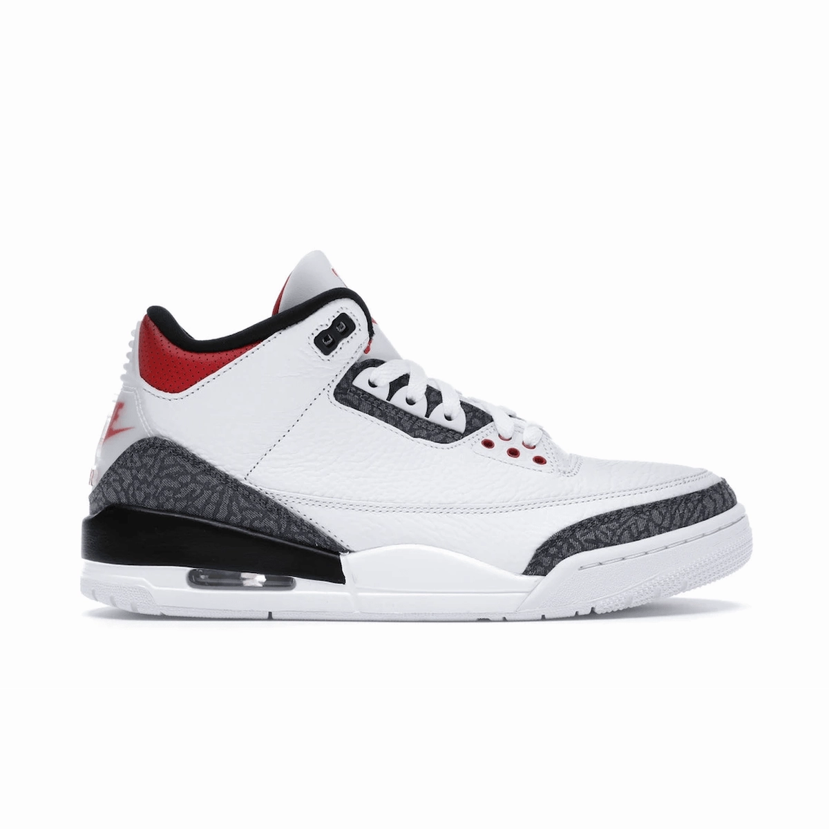 Air Jordan 3 Retro SE Fire Red Denim Jordan 3 iconic throwback sneakers