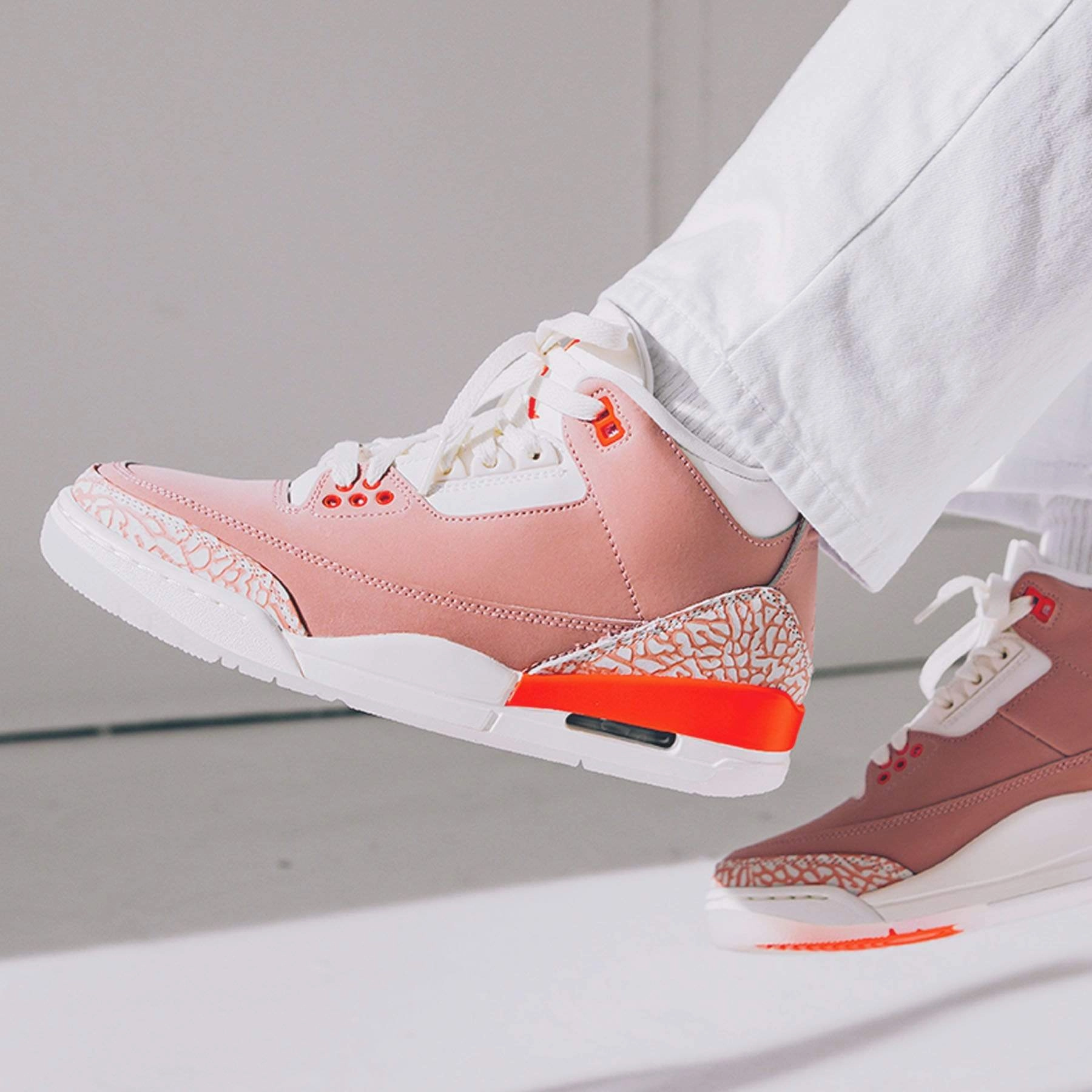 Air Jordan 3 Retro Wmns 'Rust Pink' All-day support retro kicks