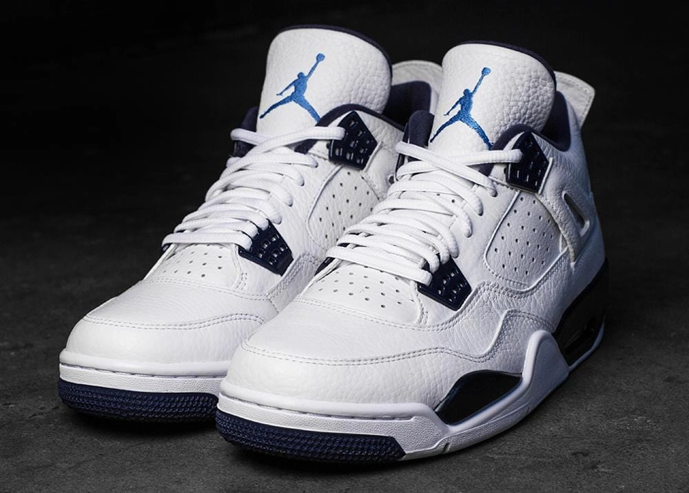 Air Jordan 4 'Columbia' Junior Air Jordan 4 retro basketball sneakers