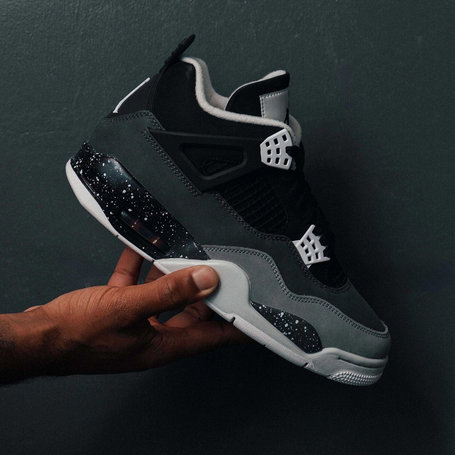 Air Jordan 4 Retro 'Fear' 2024 Air Jordan 4 retro basketball sneakers