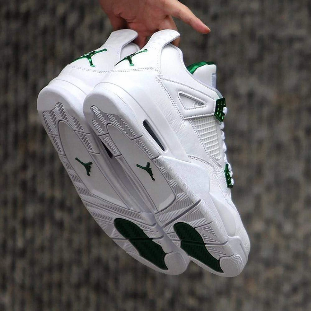 Air Jordan 4 Retro 'Green Metallic' Air Jordan 4 retro basketball sneakers
