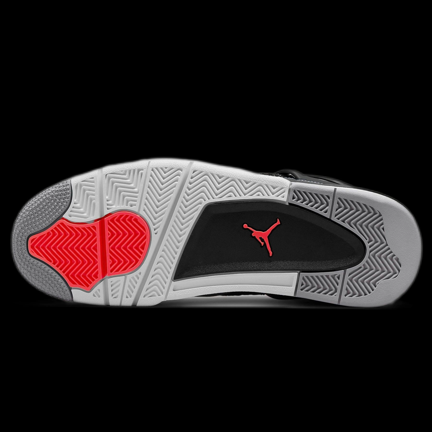 Air Jordan 4 Retro 'Infrared' Air Jordan 4 retro basketball sneakers