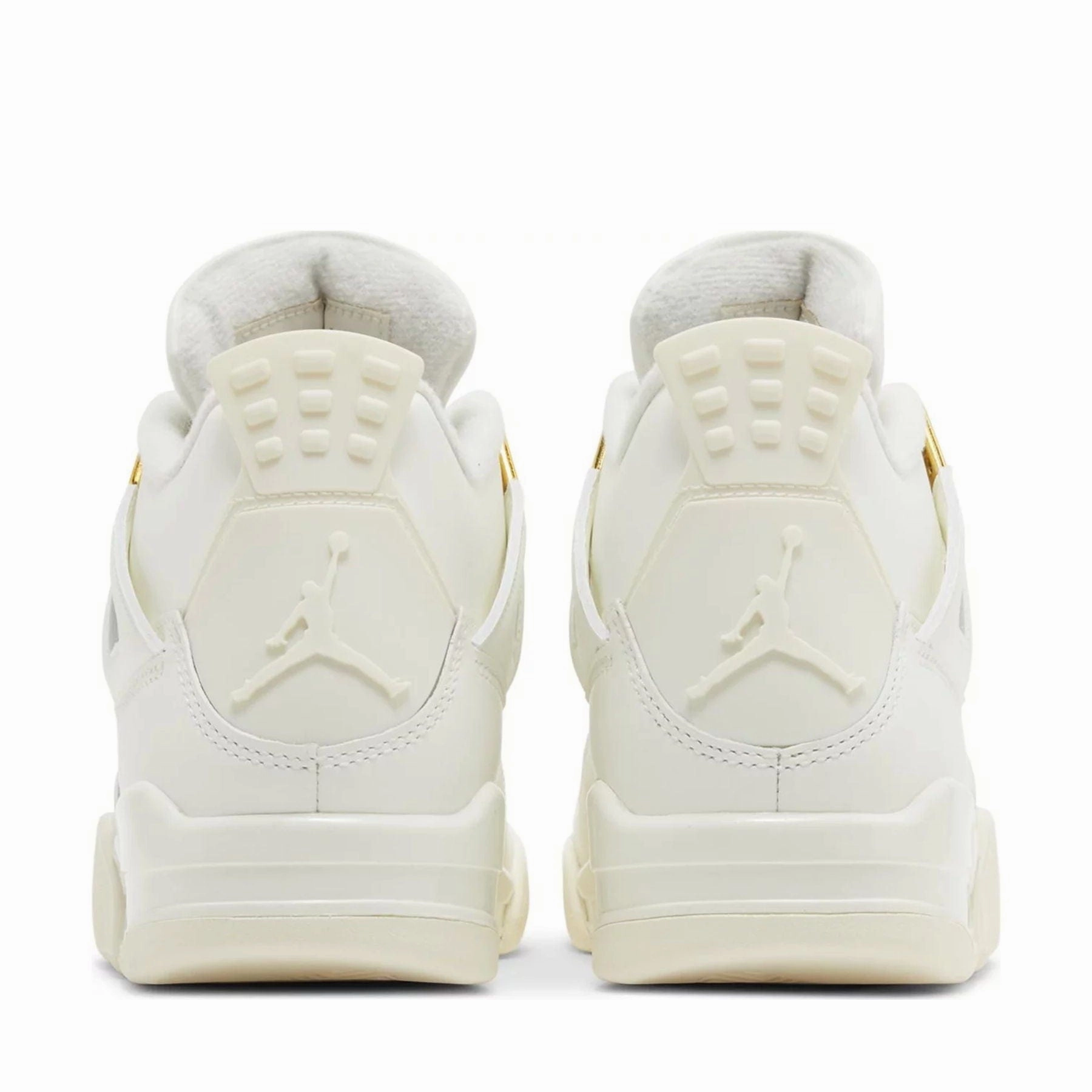 Air Jordan 4 Retro 'Metallic Gold' Air Jordan 4 retro basketball sneakers
